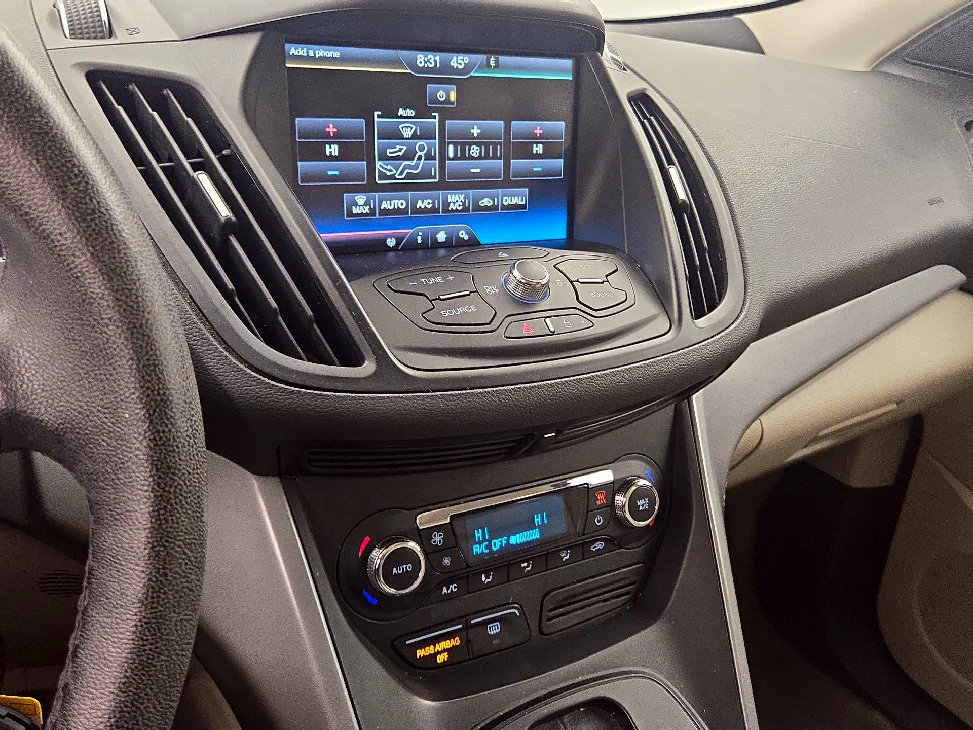 Thumbnail: 2015 Ford Escape - 17