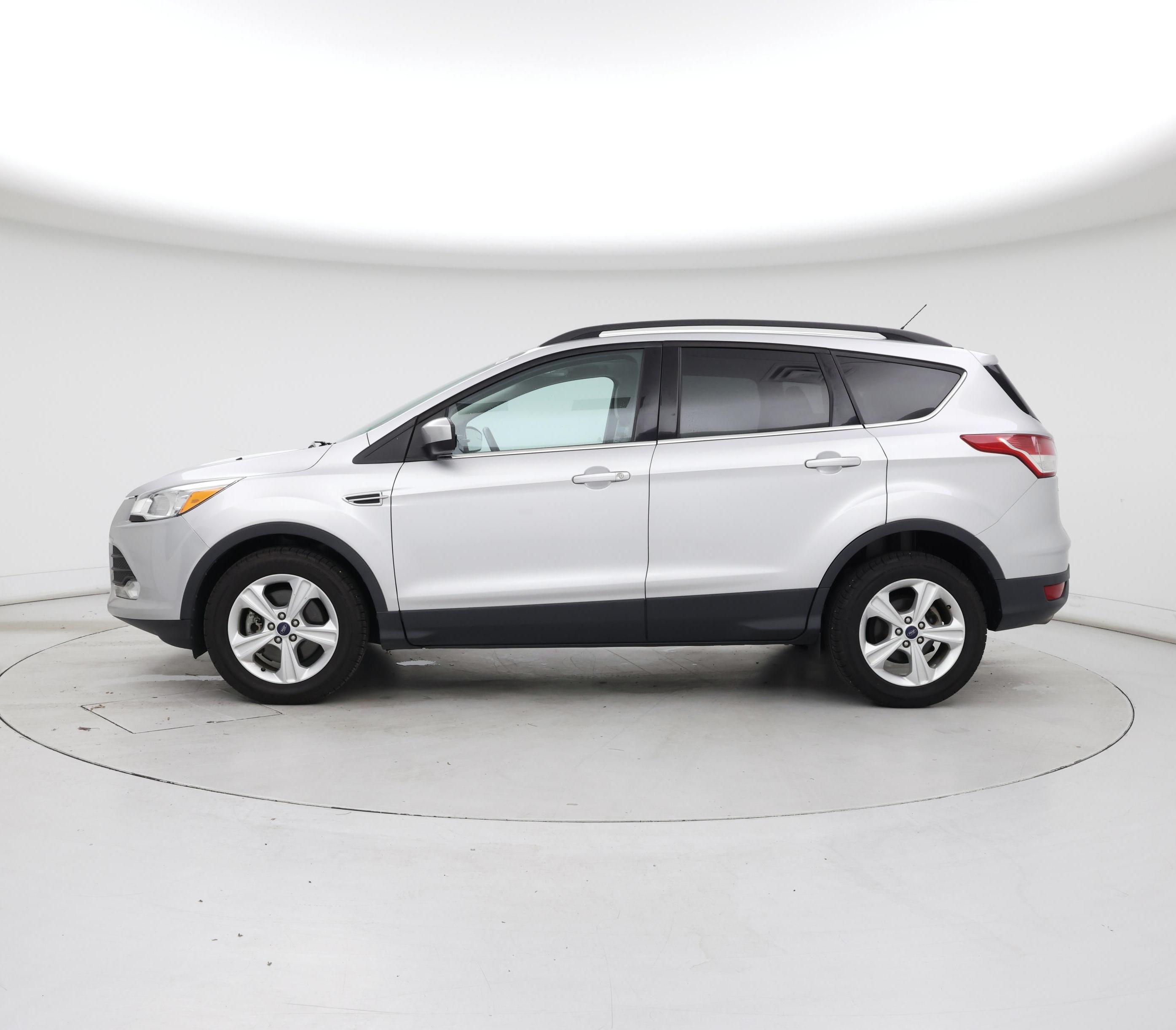 Thumbnail: 2015 Ford Escape - 3