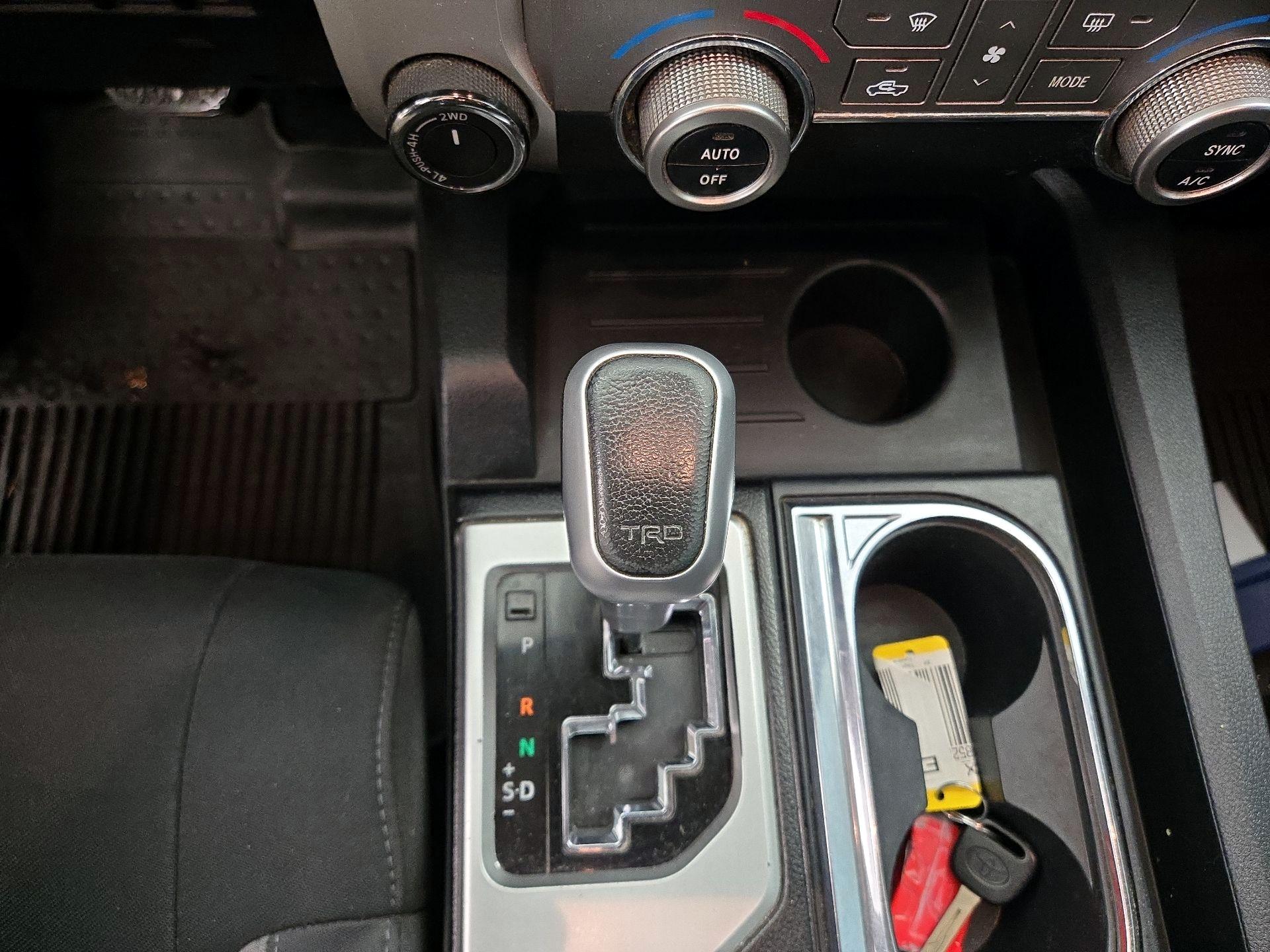 Thumbnail: 2020 Toyota Tundra - 17