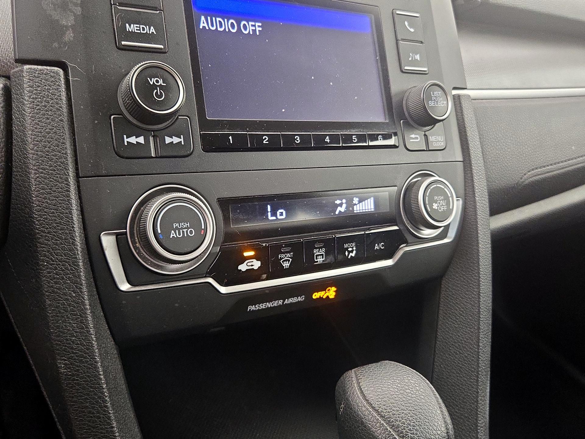 Thumbnail: 2017 Honda Civic - 15