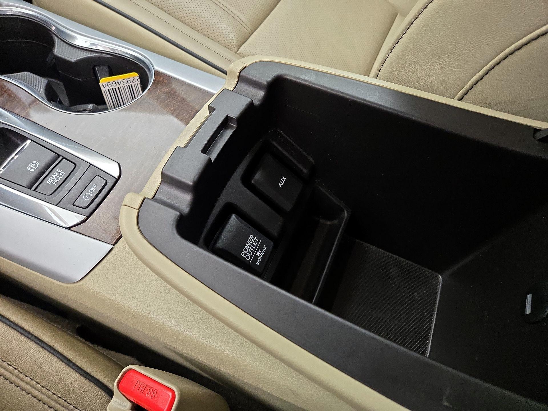 Thumbnail: 2019 Acura TLX - 19