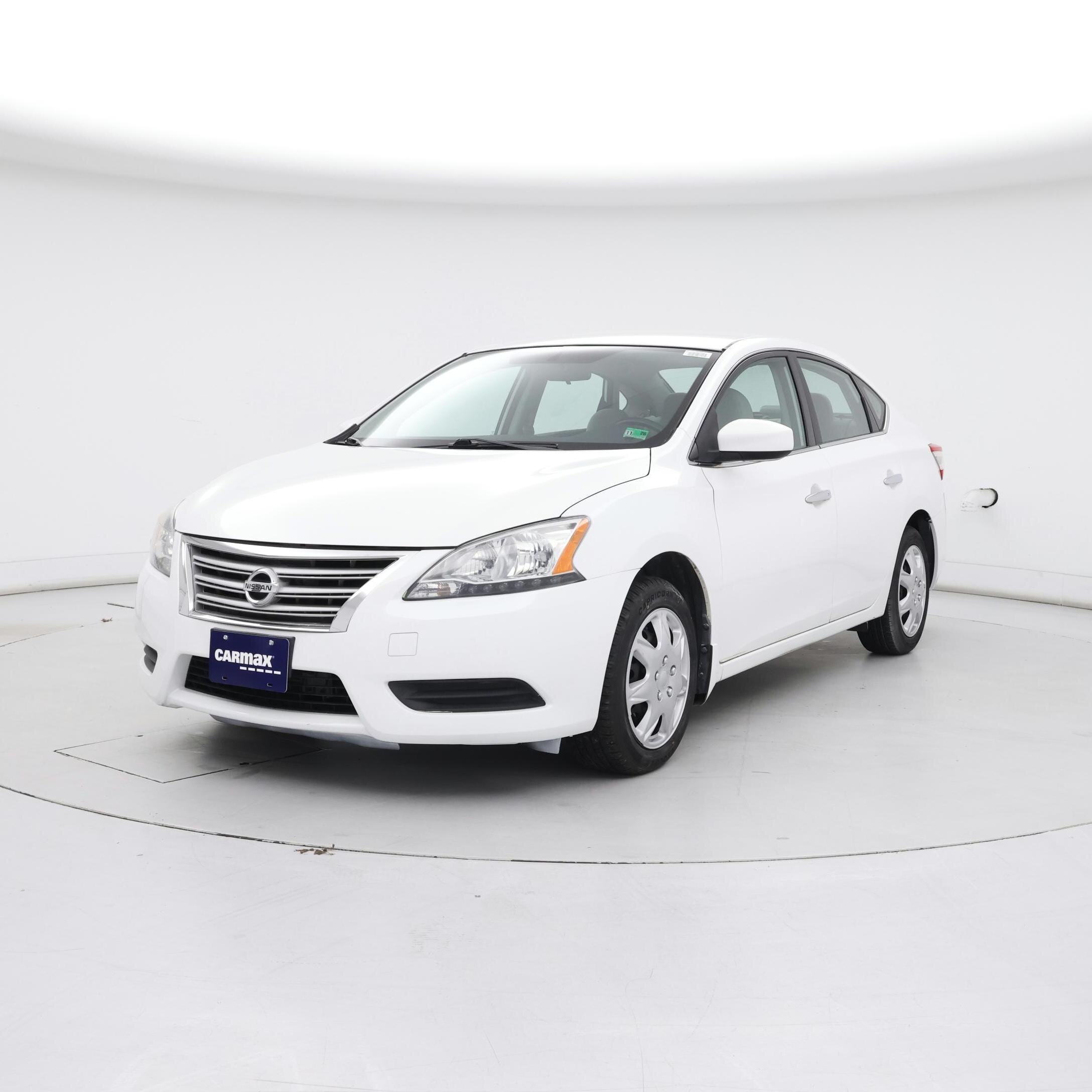 Thumbnail: 2015 Nissan Sentra - 4