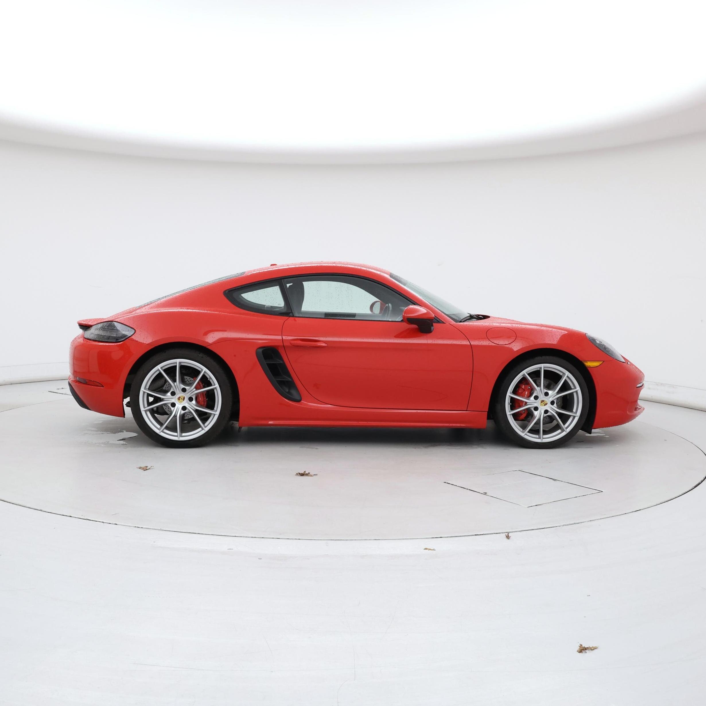 Thumbnail: 2020 Porsche 718 Cayman - 7