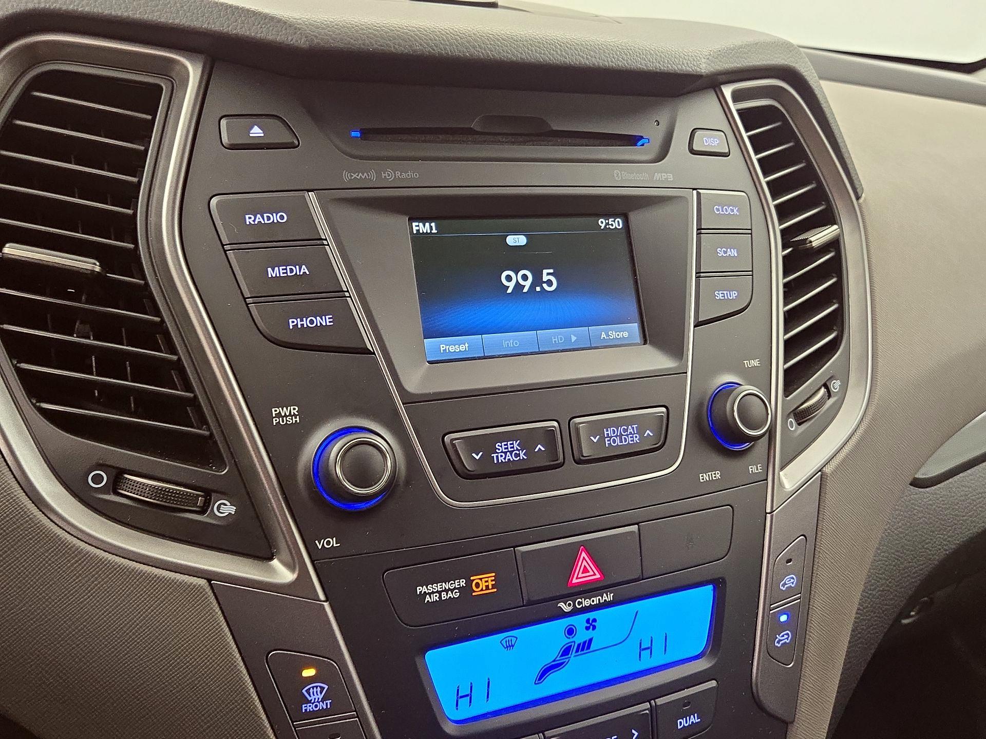 Thumbnail: 2016 Hyundai Santa Fe - 15