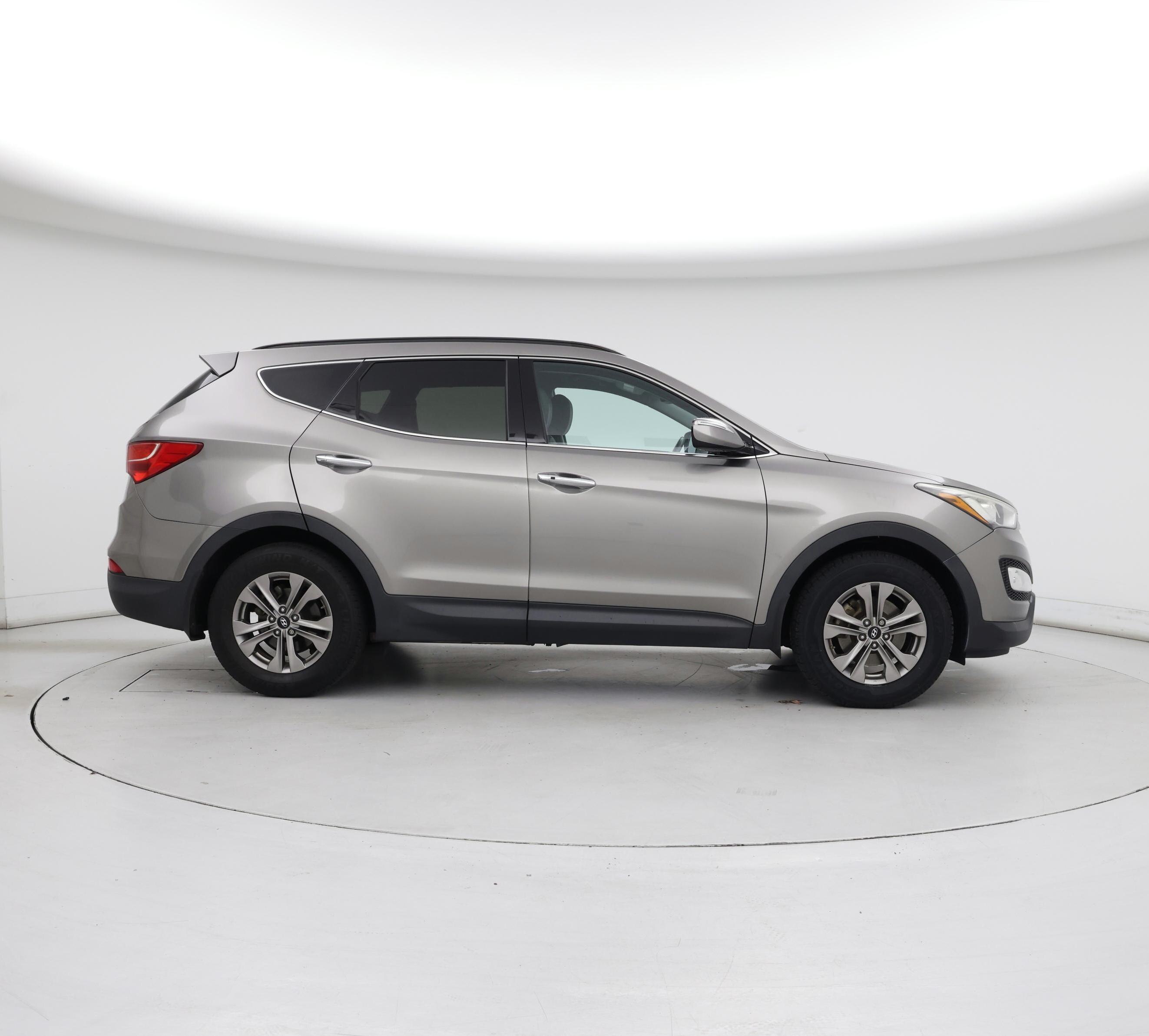 Thumbnail: 2016 Hyundai Santa Fe - 7