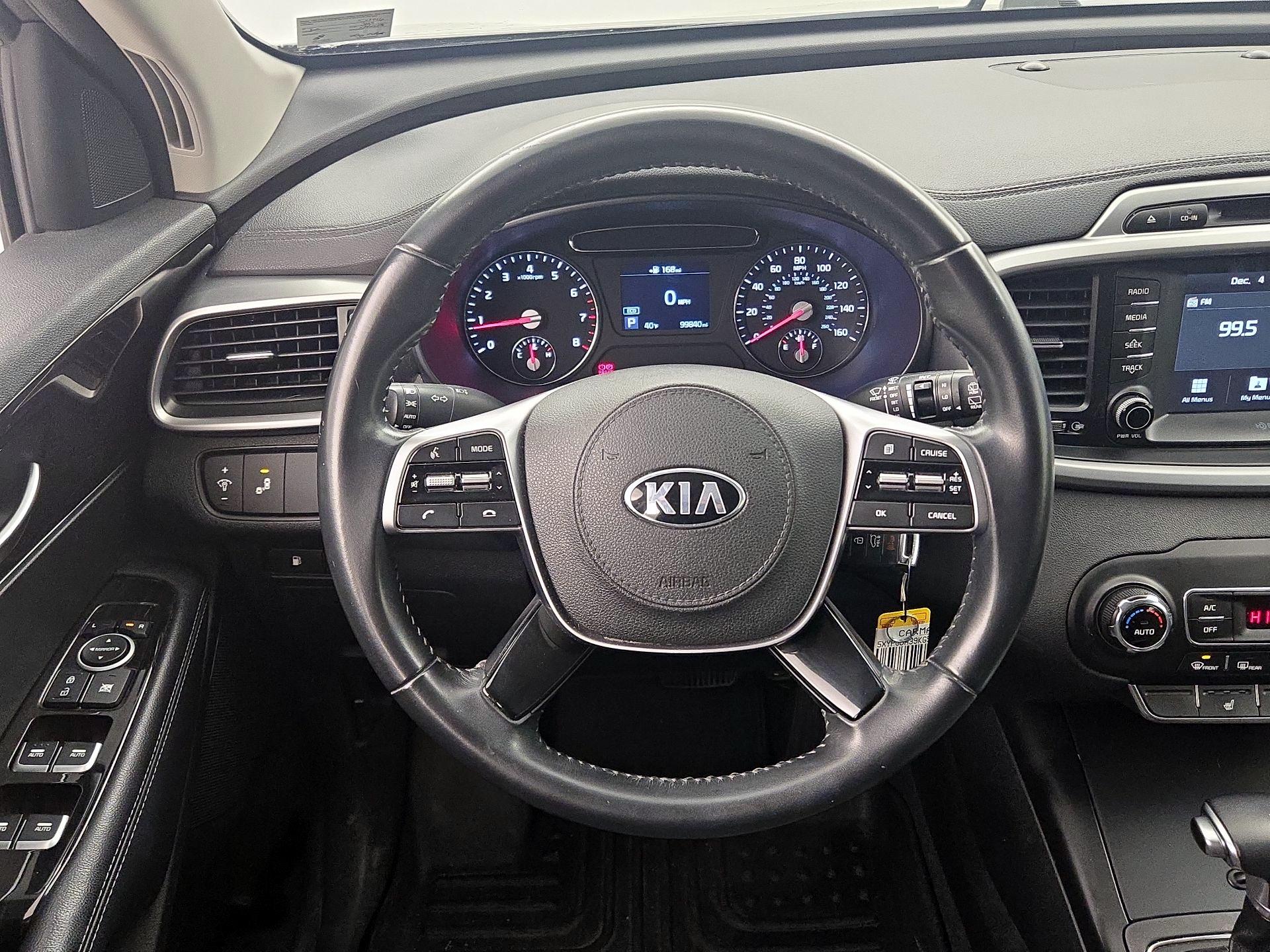 Thumbnail: 2019 Kia Sorento - 10