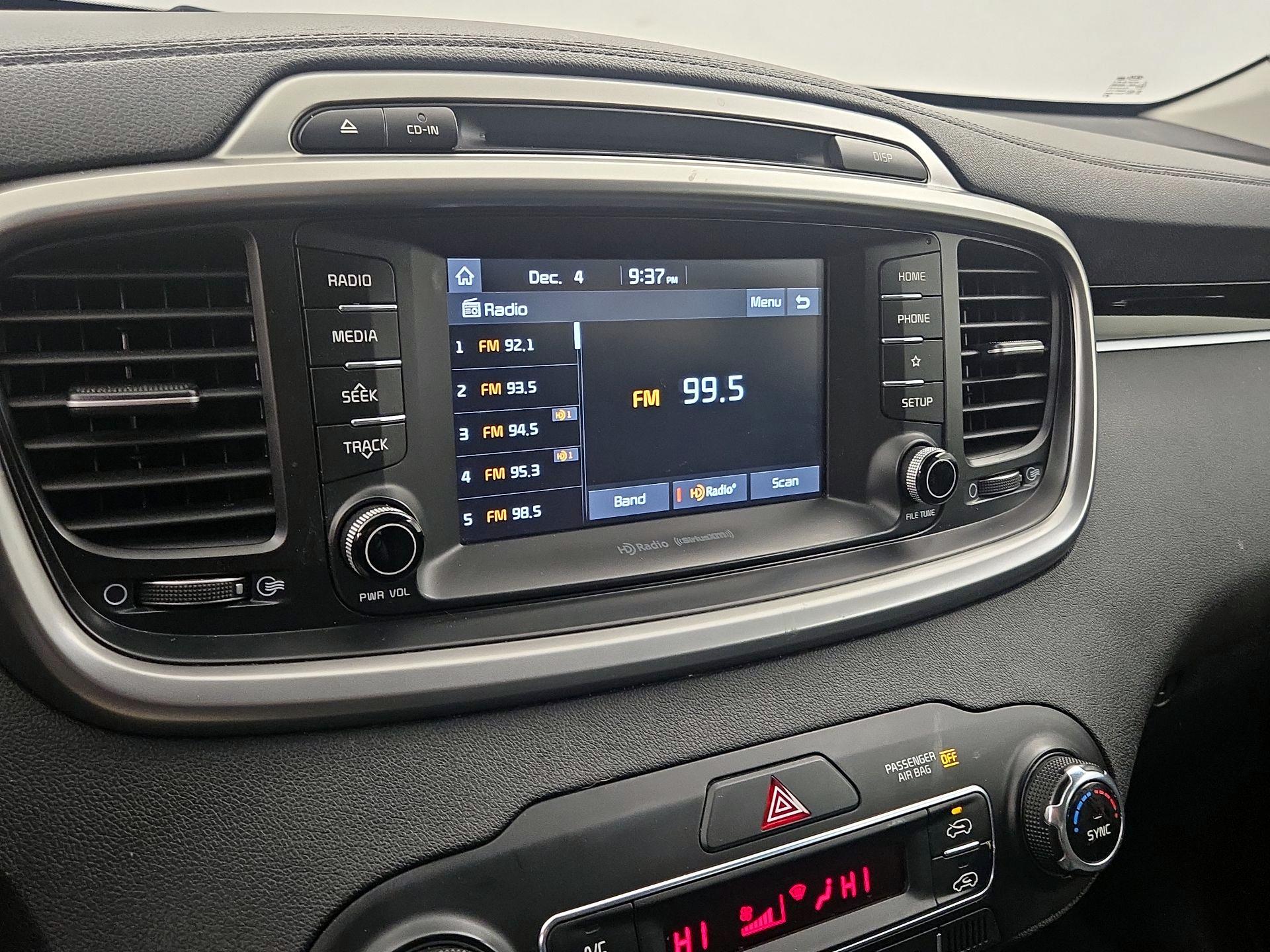 Thumbnail: 2019 Kia Sorento - 15