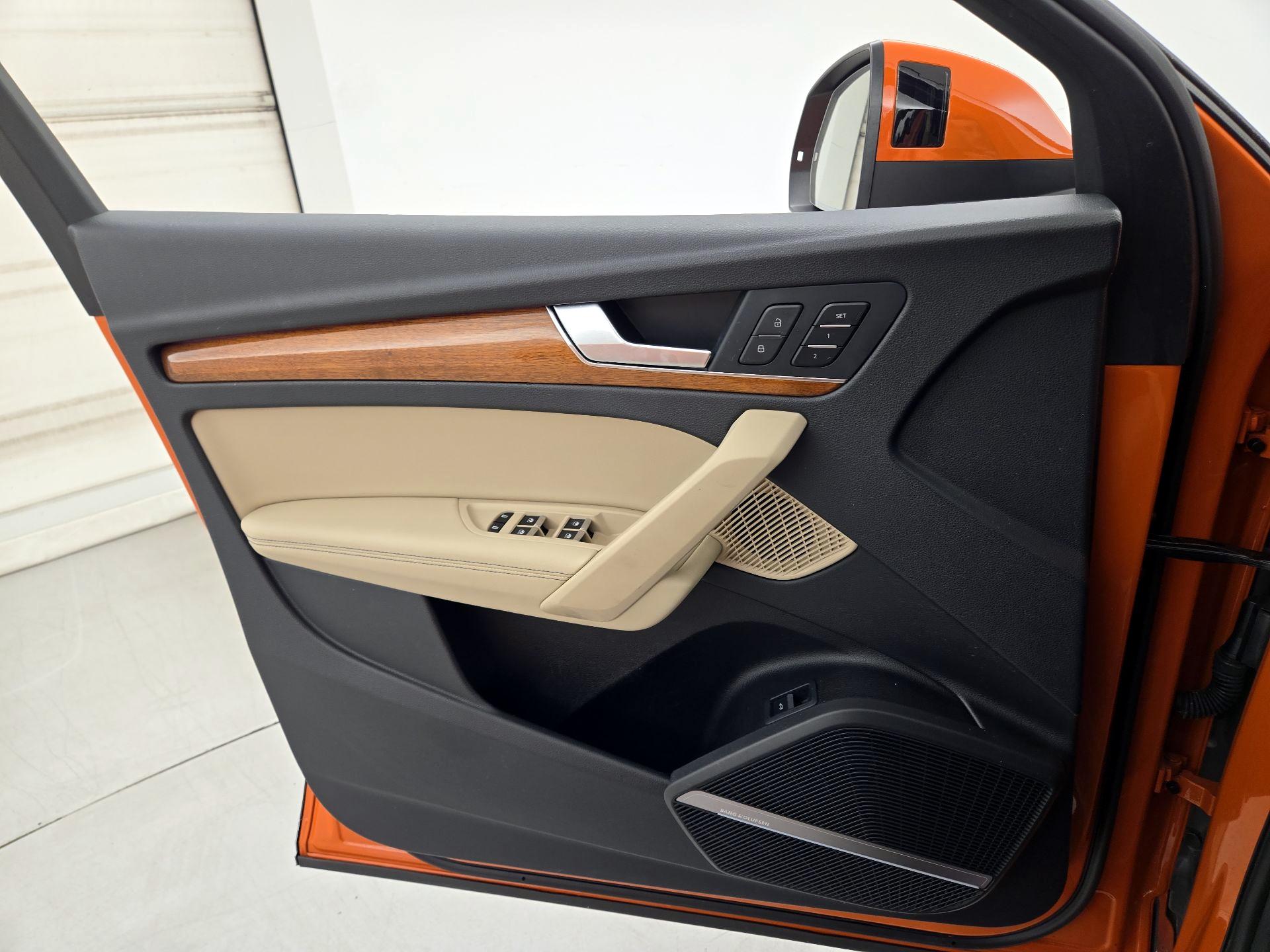 Thumbnail: 2022 Audi Q5 - 12