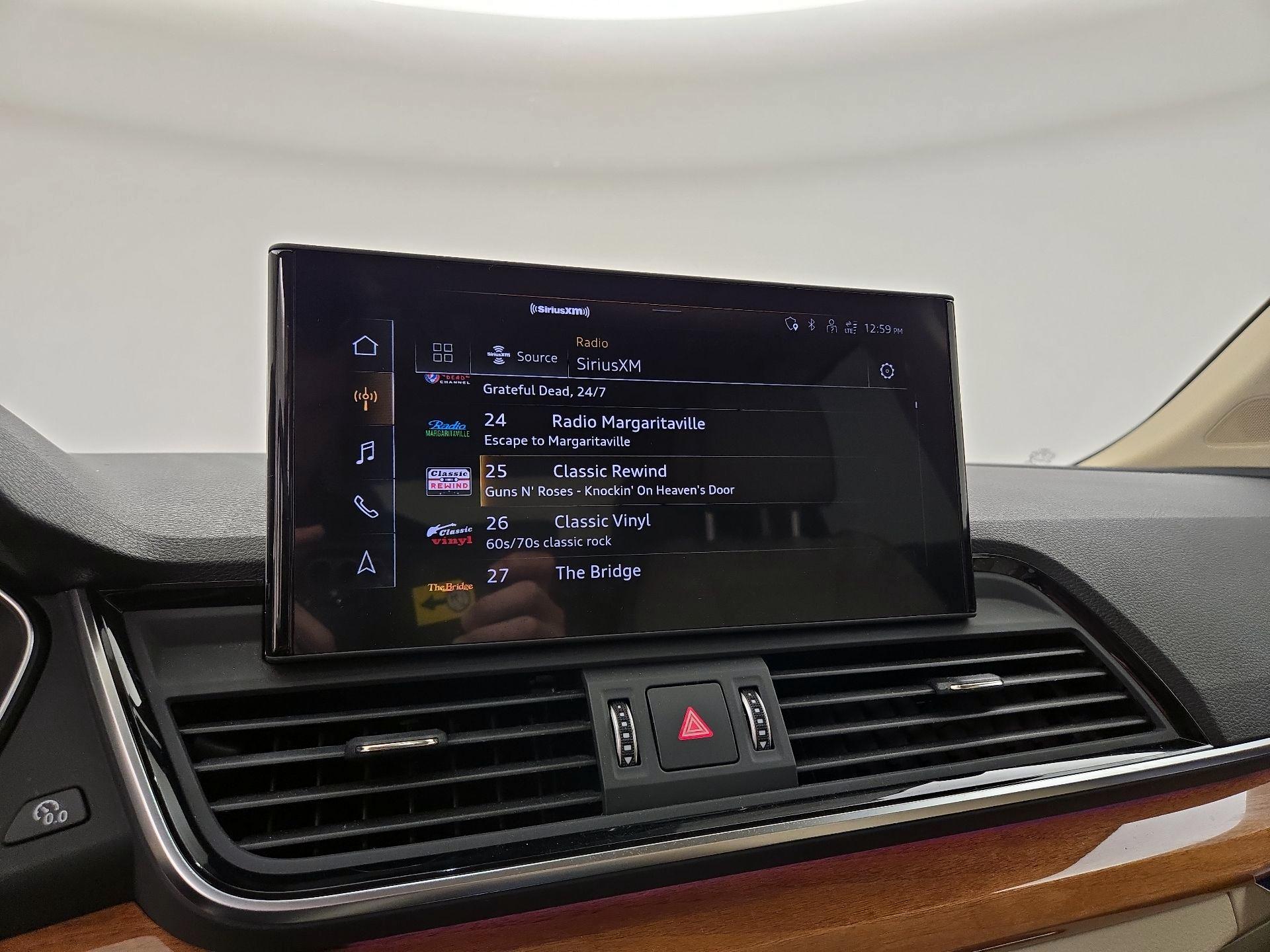 Thumbnail: 2022 Audi Q5 - 16