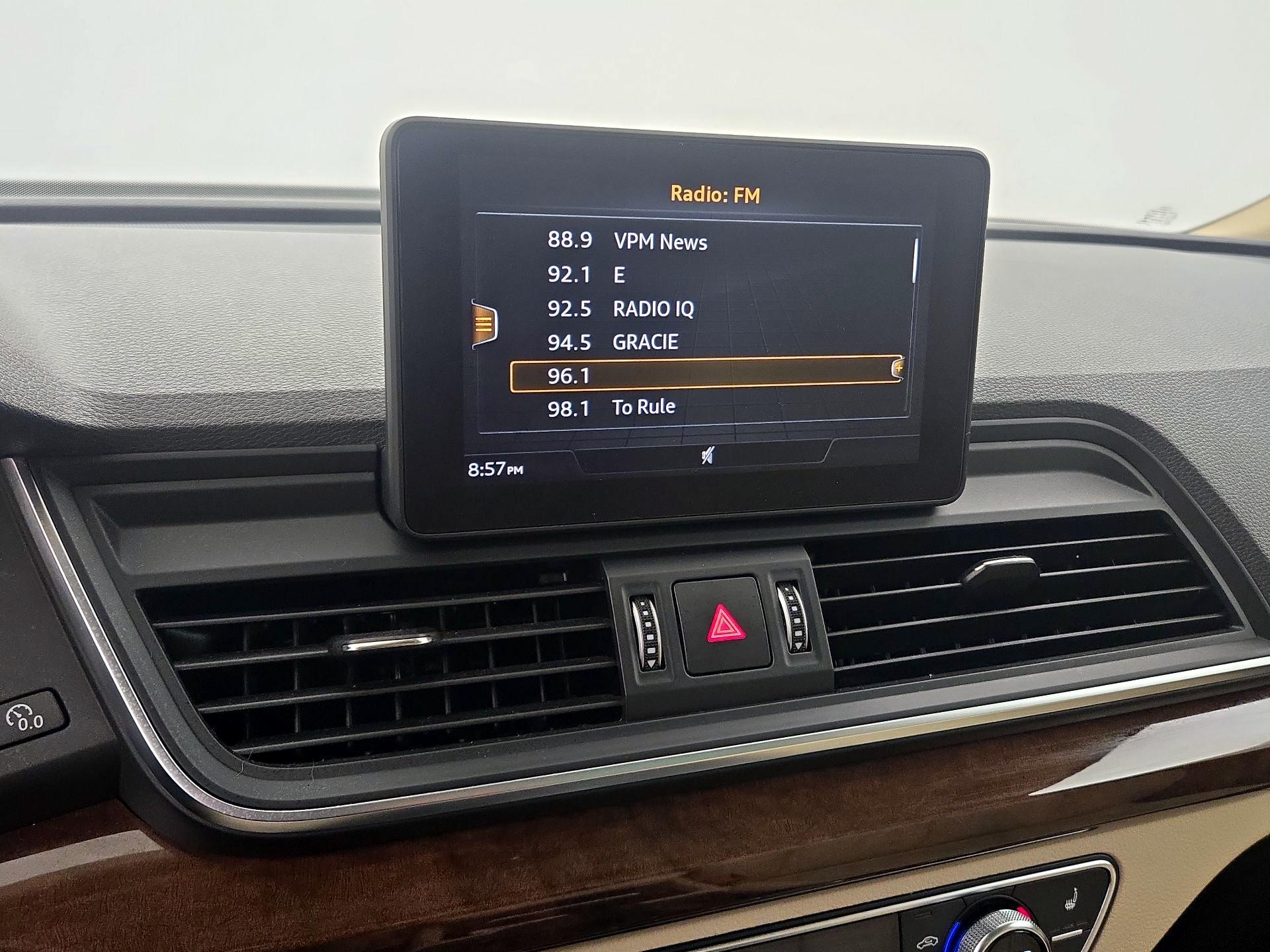 Thumbnail: 2020 Audi Q5 - 15