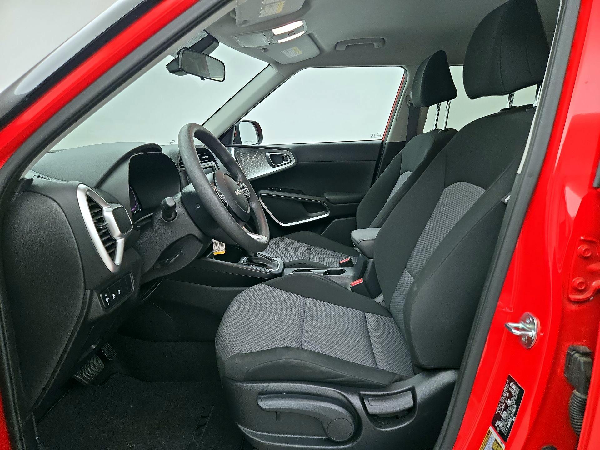 Thumbnail: 2023 Kia Soul - 11