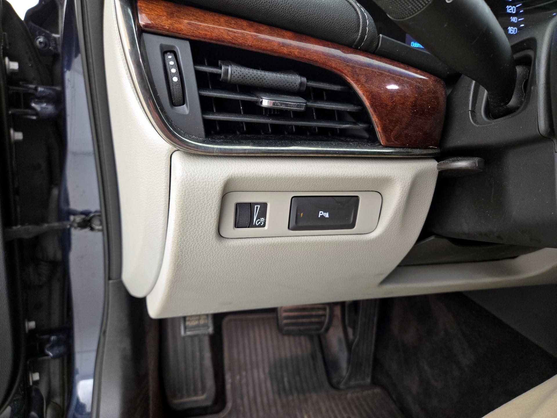 Thumbnail: 2015 Cadillac ATS - 13