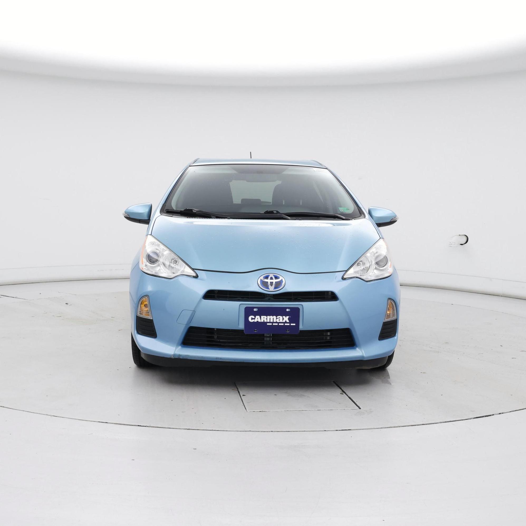 Thumbnail: 2014 Toyota Prius - 5