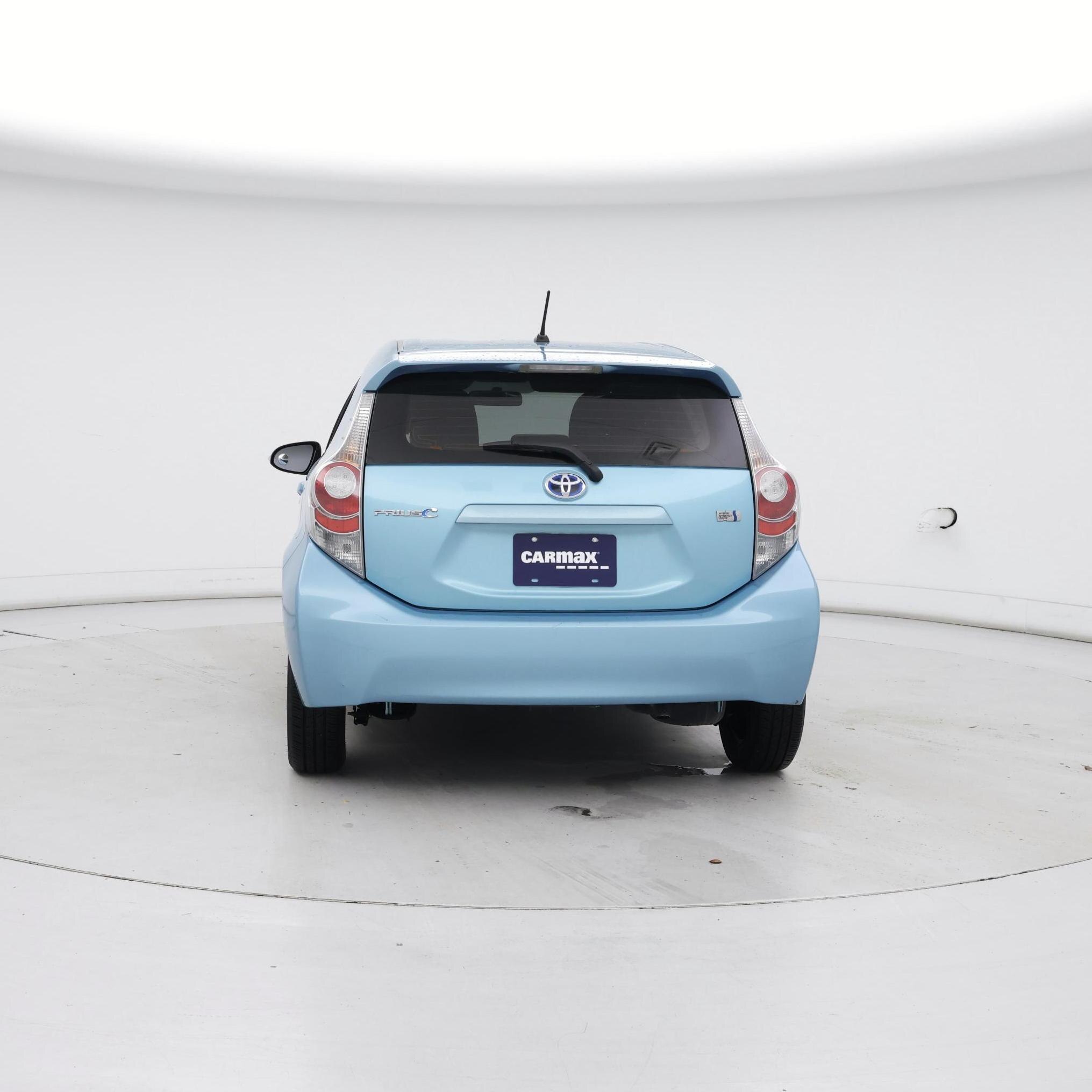 Thumbnail: 2014 Toyota Prius - 6