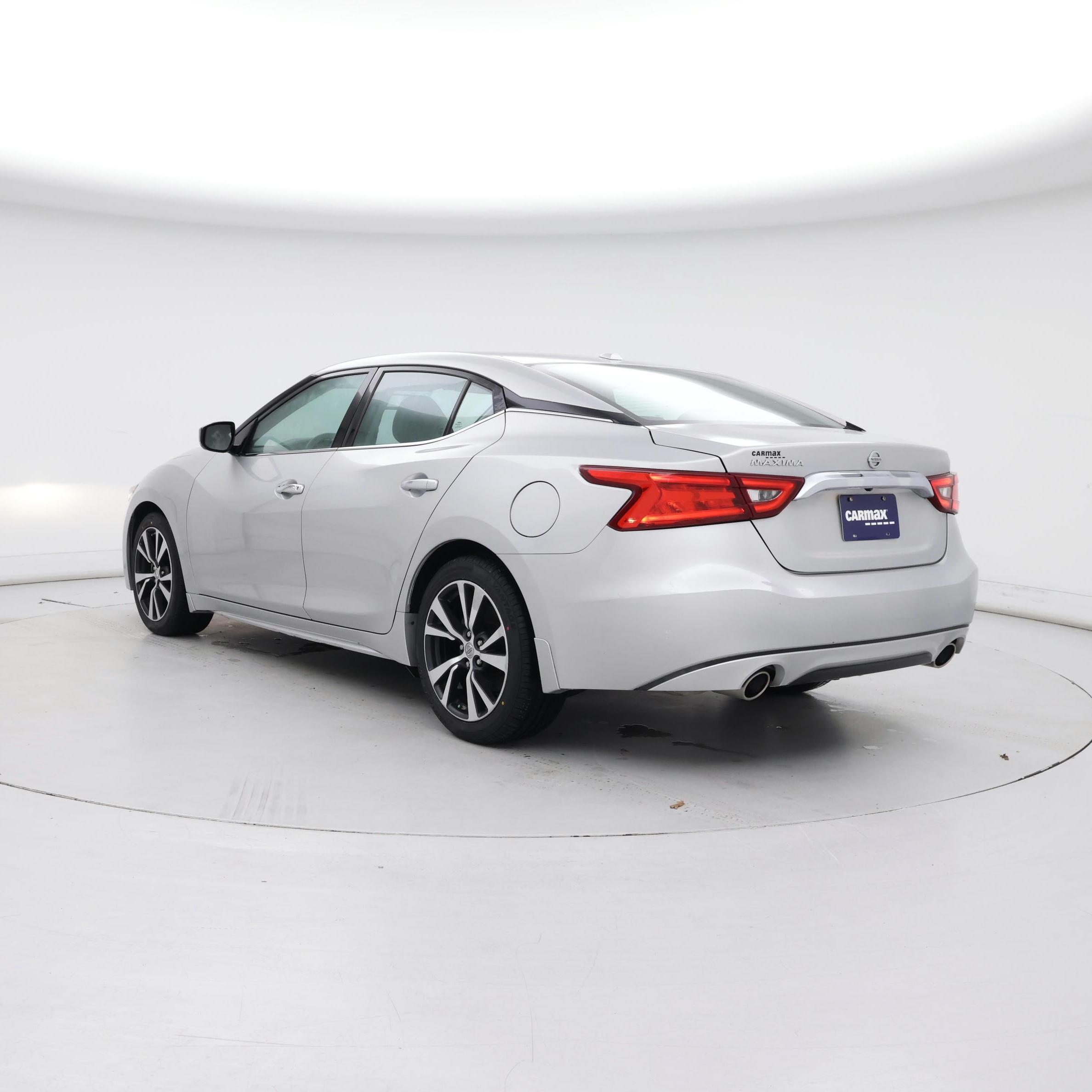 Thumbnail: 2017 Nissan Maxima - 2