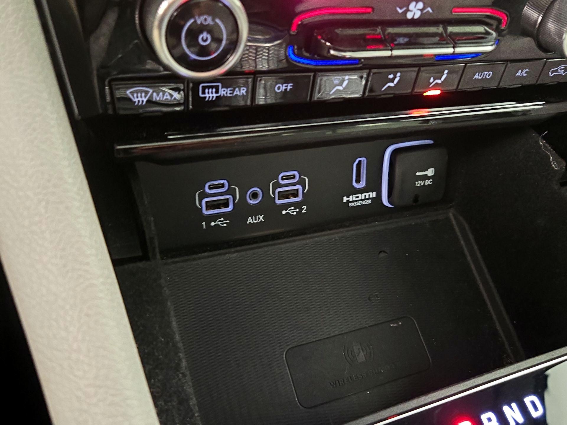 Thumbnail: 2022 Jeep Grand Cherokee L - 19