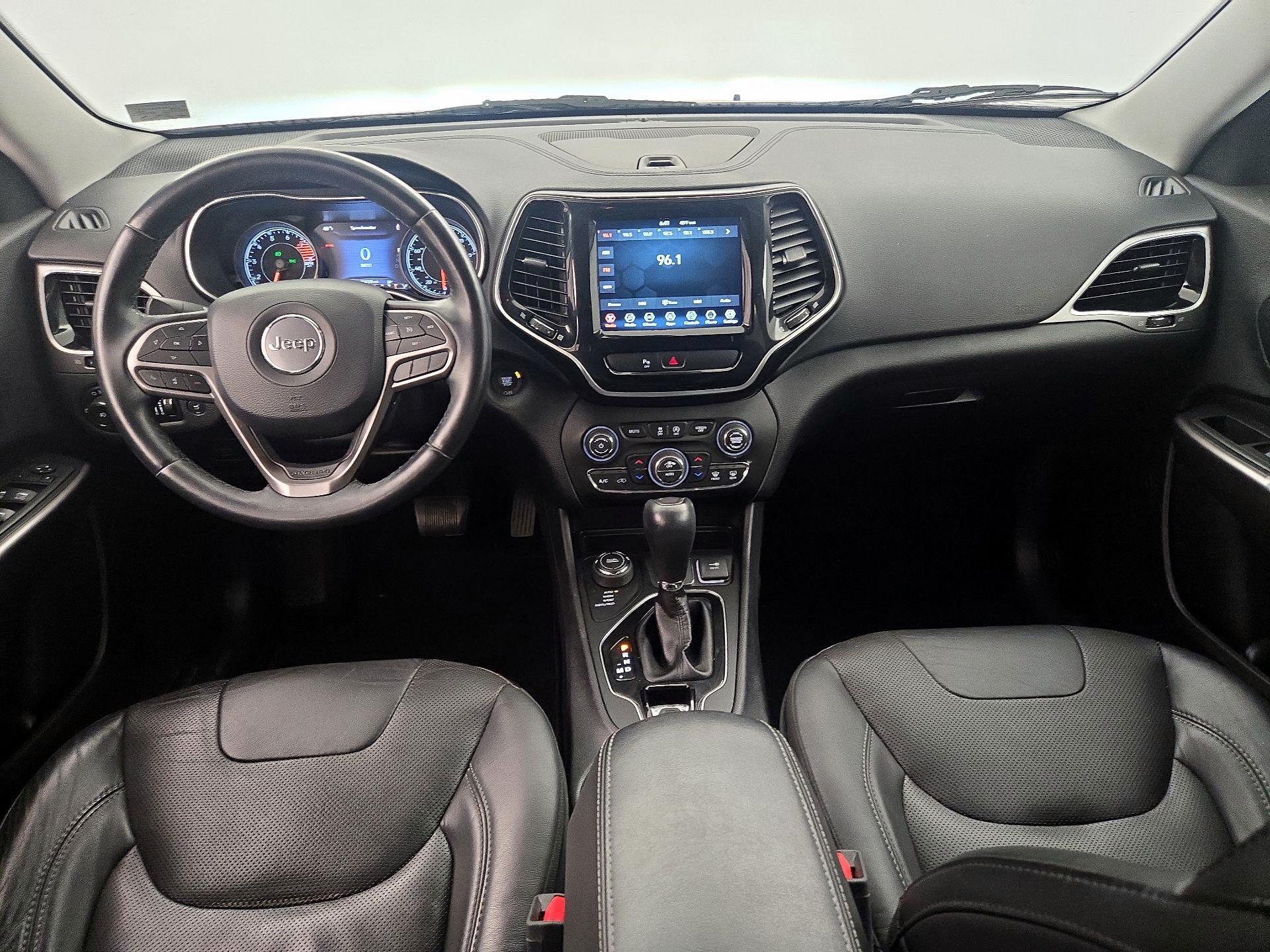 Thumbnail: 2019 Jeep Cherokee - 9