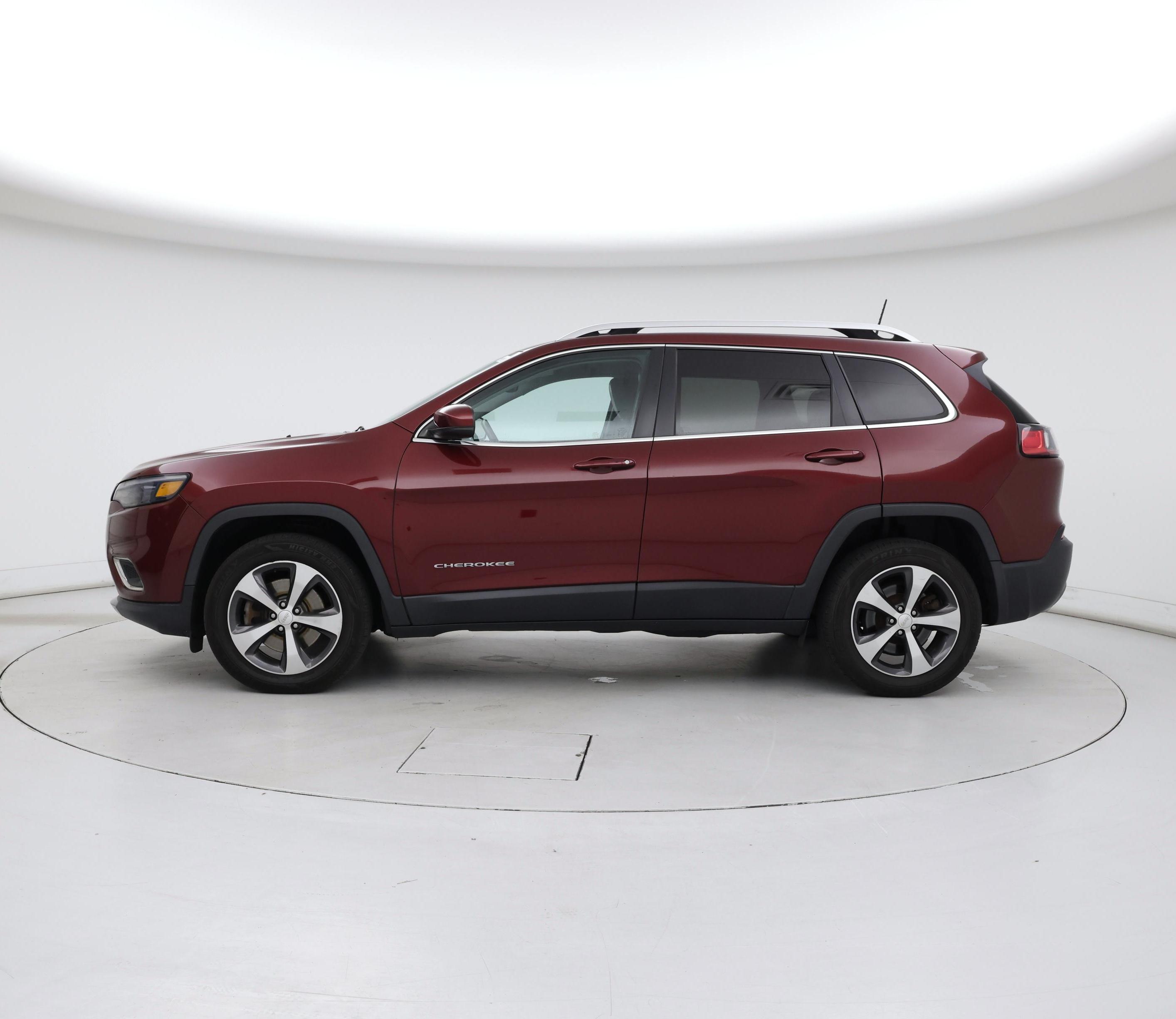 Thumbnail: 2019 Jeep Cherokee - 3