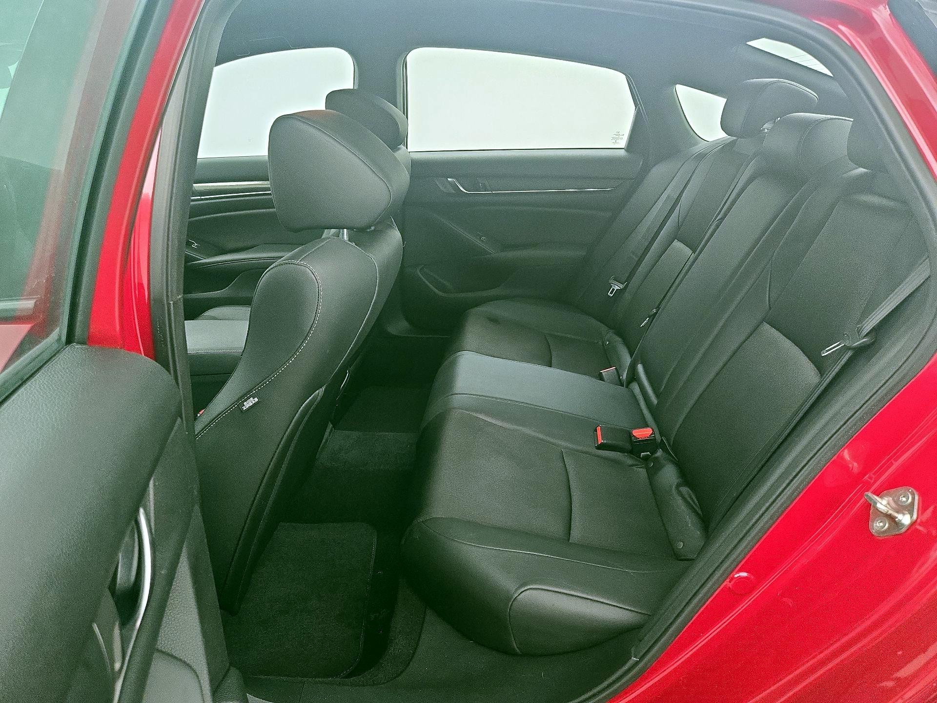 Thumbnail: 2019 Honda Accord - 19