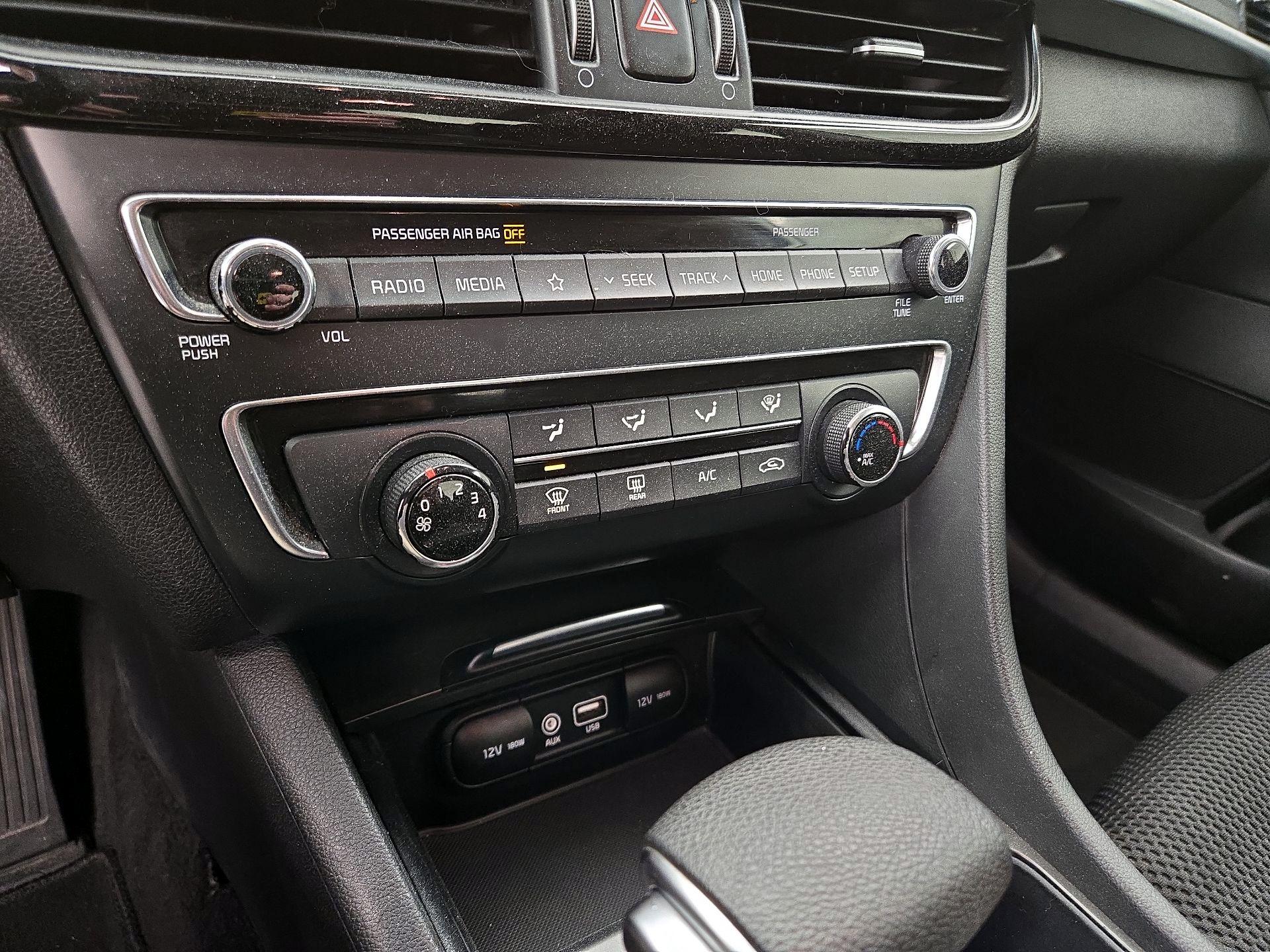 Thumbnail: 2019 Kia Optima - 16