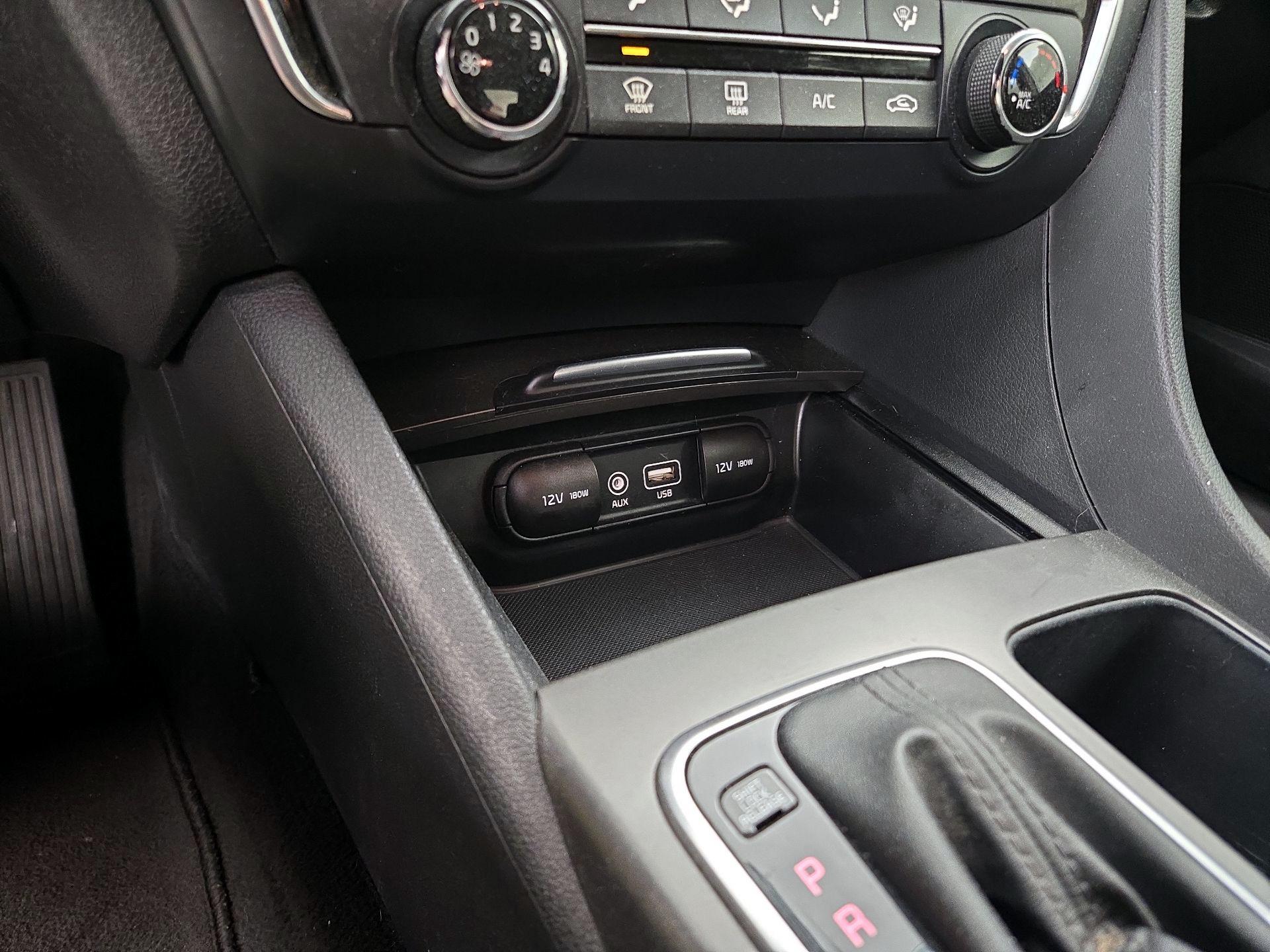 Thumbnail: 2019 Kia Optima - 18