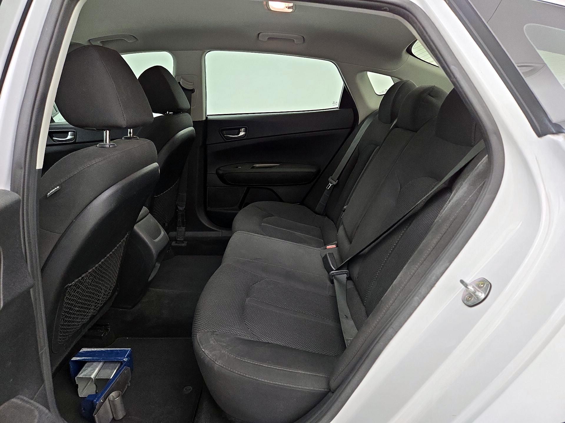 Thumbnail: 2019 Kia Optima - 19