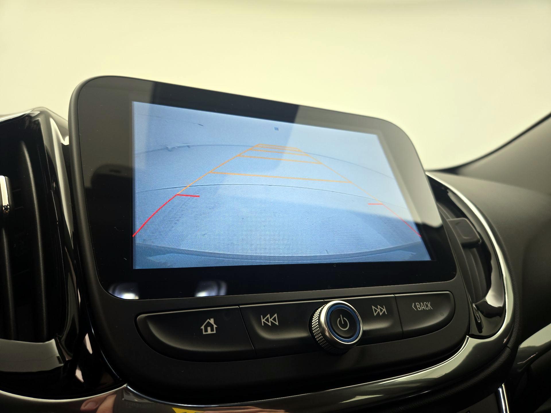 Thumbnail: 2017 Chevrolet Volt - 15