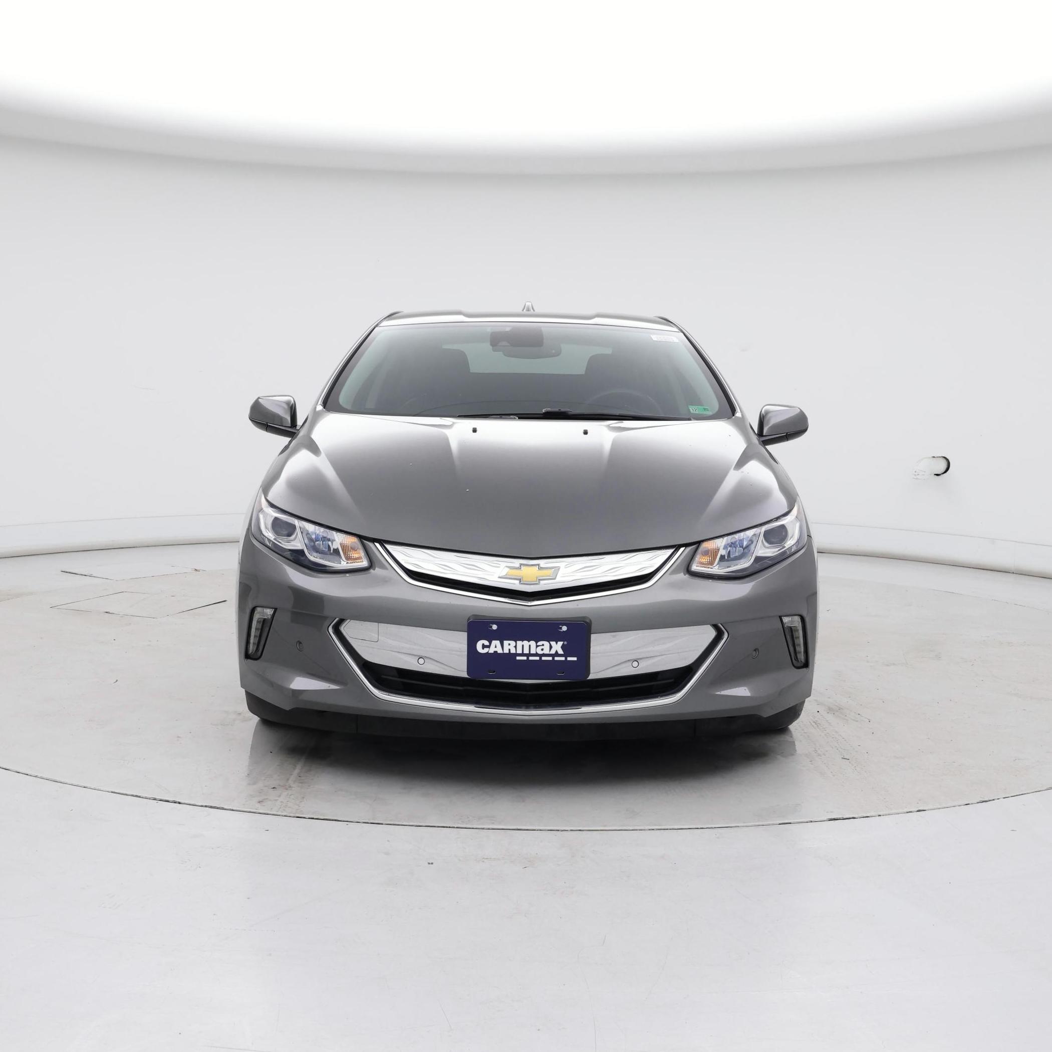 Thumbnail: 2017 Chevrolet Volt - 5