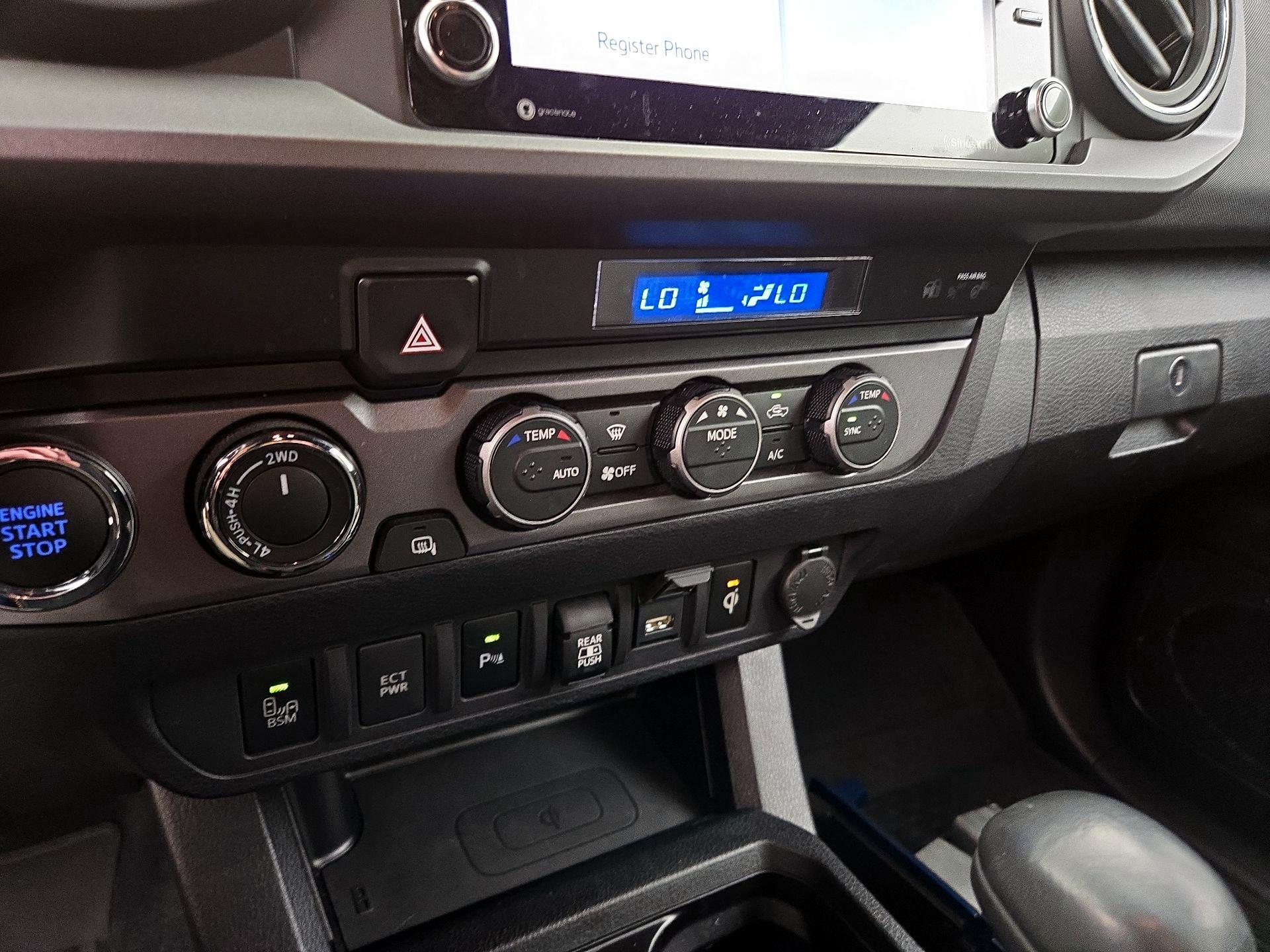 Thumbnail: 2021 Toyota Tacoma - 16