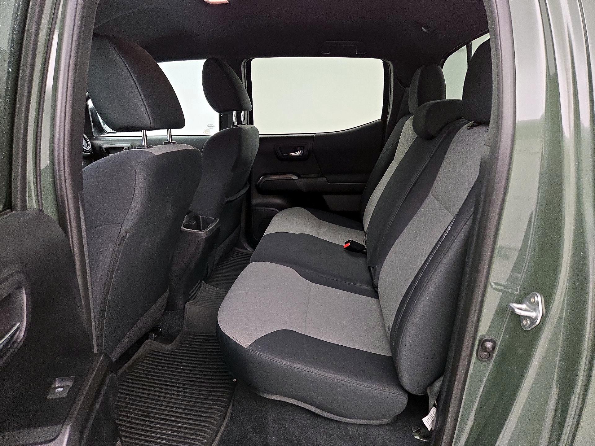 Thumbnail: 2021 Toyota Tacoma - 19