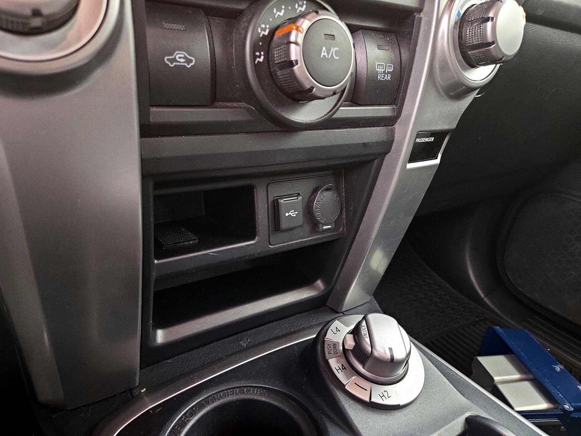 Thumbnail: 2022 Toyota 4Runner - 18