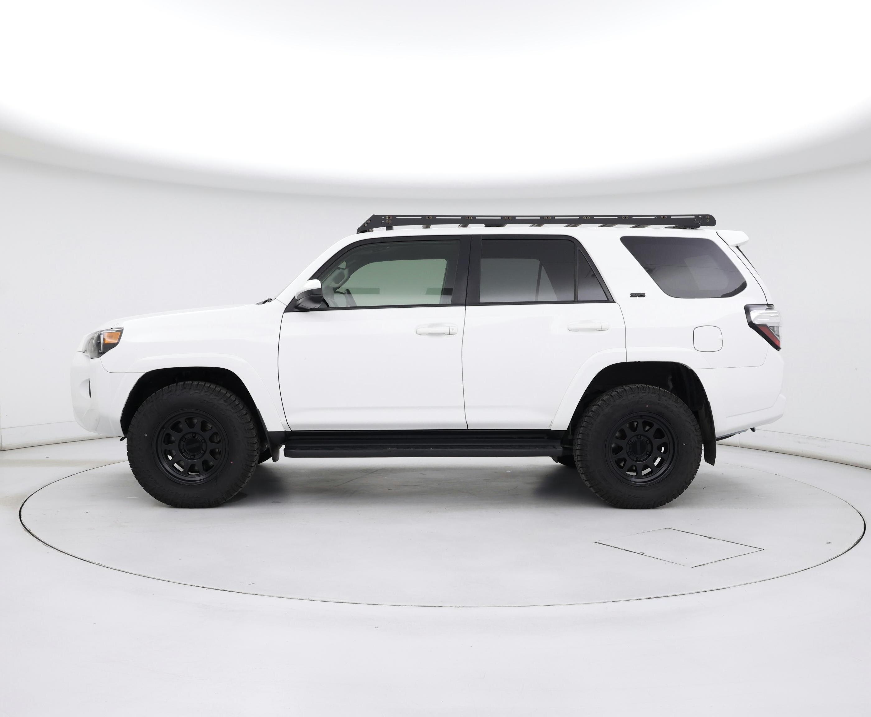 Thumbnail: 2022 Toyota 4Runner - 3