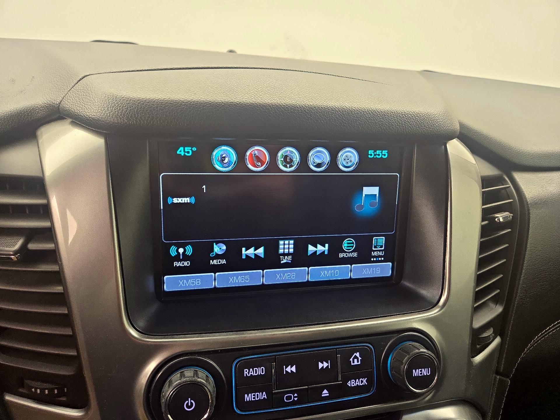 Thumbnail: 2017 Chevrolet Tahoe - 16