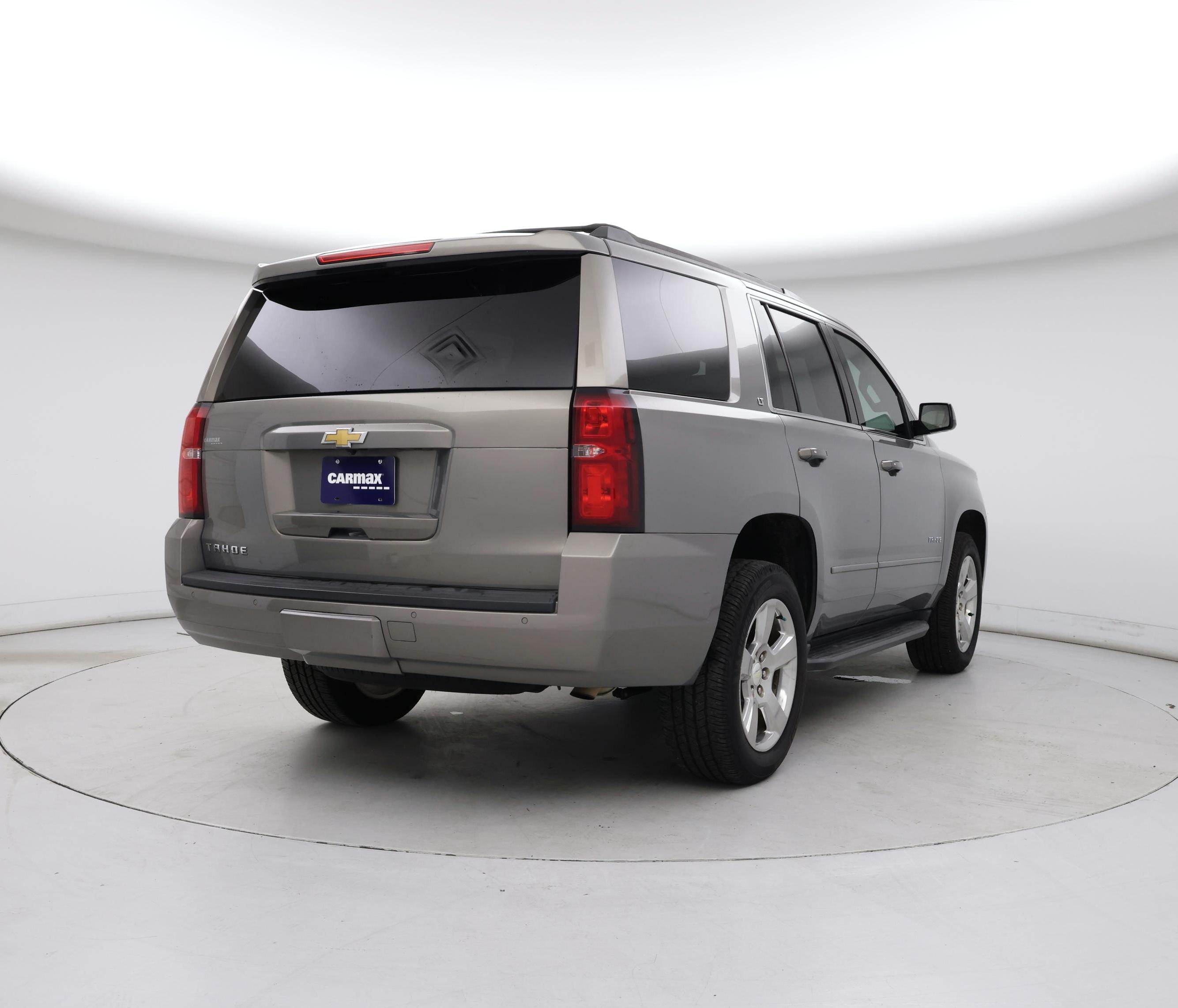 Thumbnail: 2017 Chevrolet Tahoe - 8