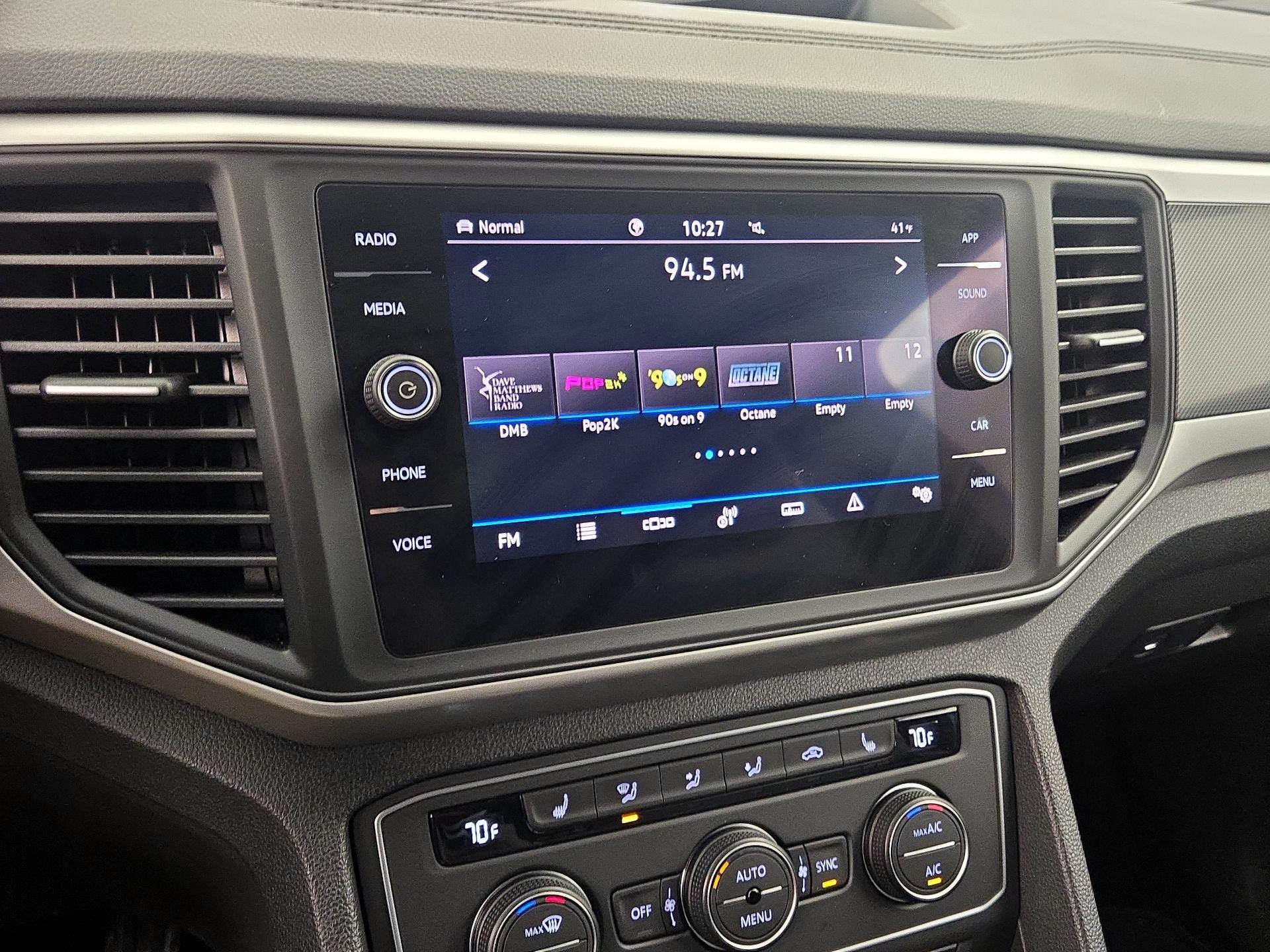 Thumbnail: 2021 Volkswagen Atlas - 14