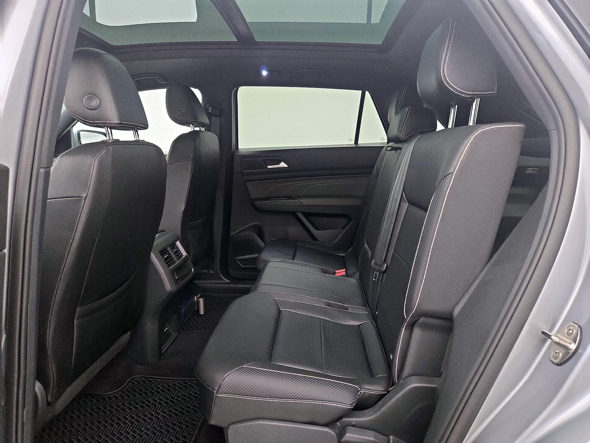 Thumbnail: 2021 Volkswagen Atlas - 19