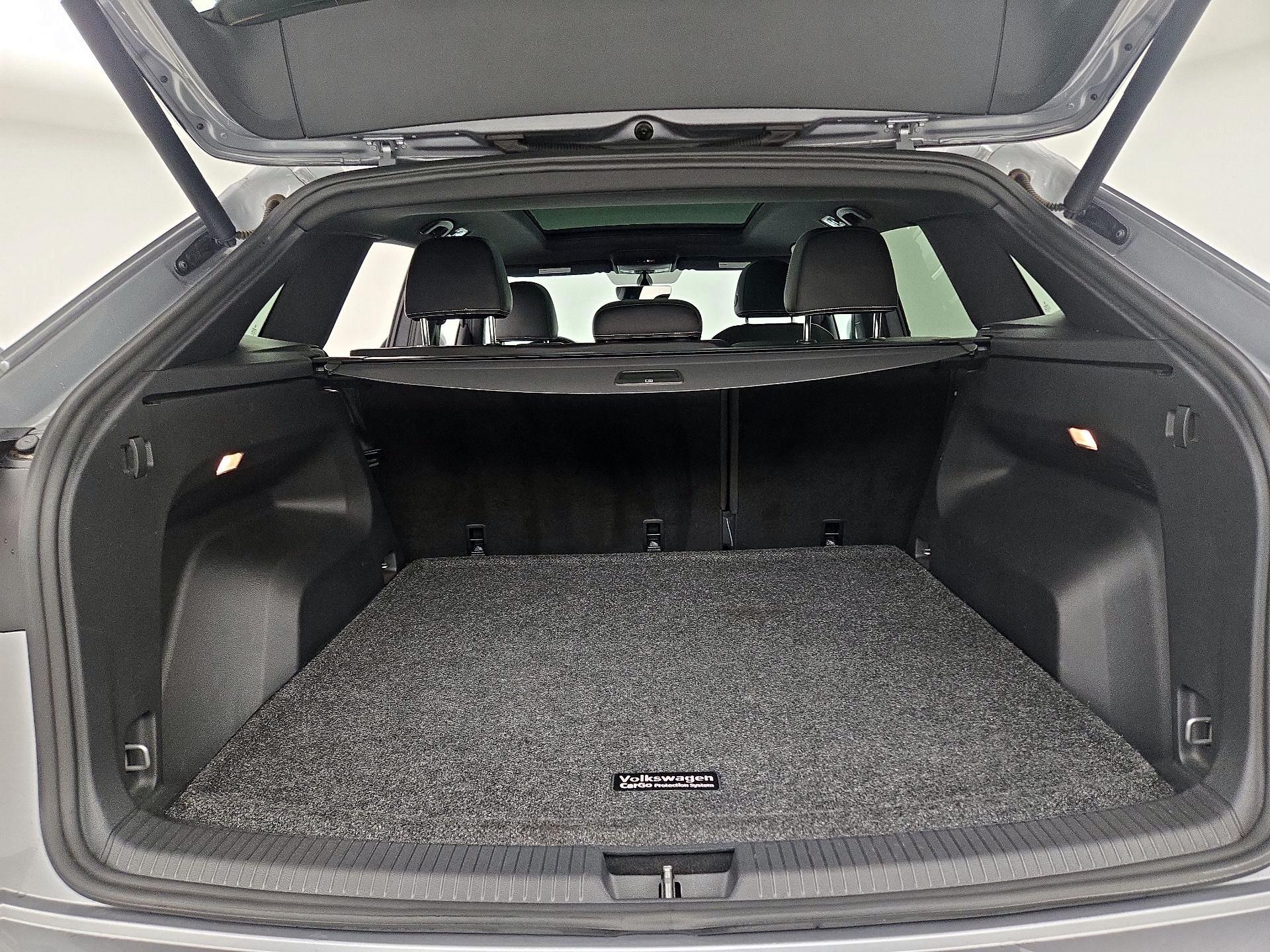 Thumbnail: 2021 Volkswagen Atlas - 20