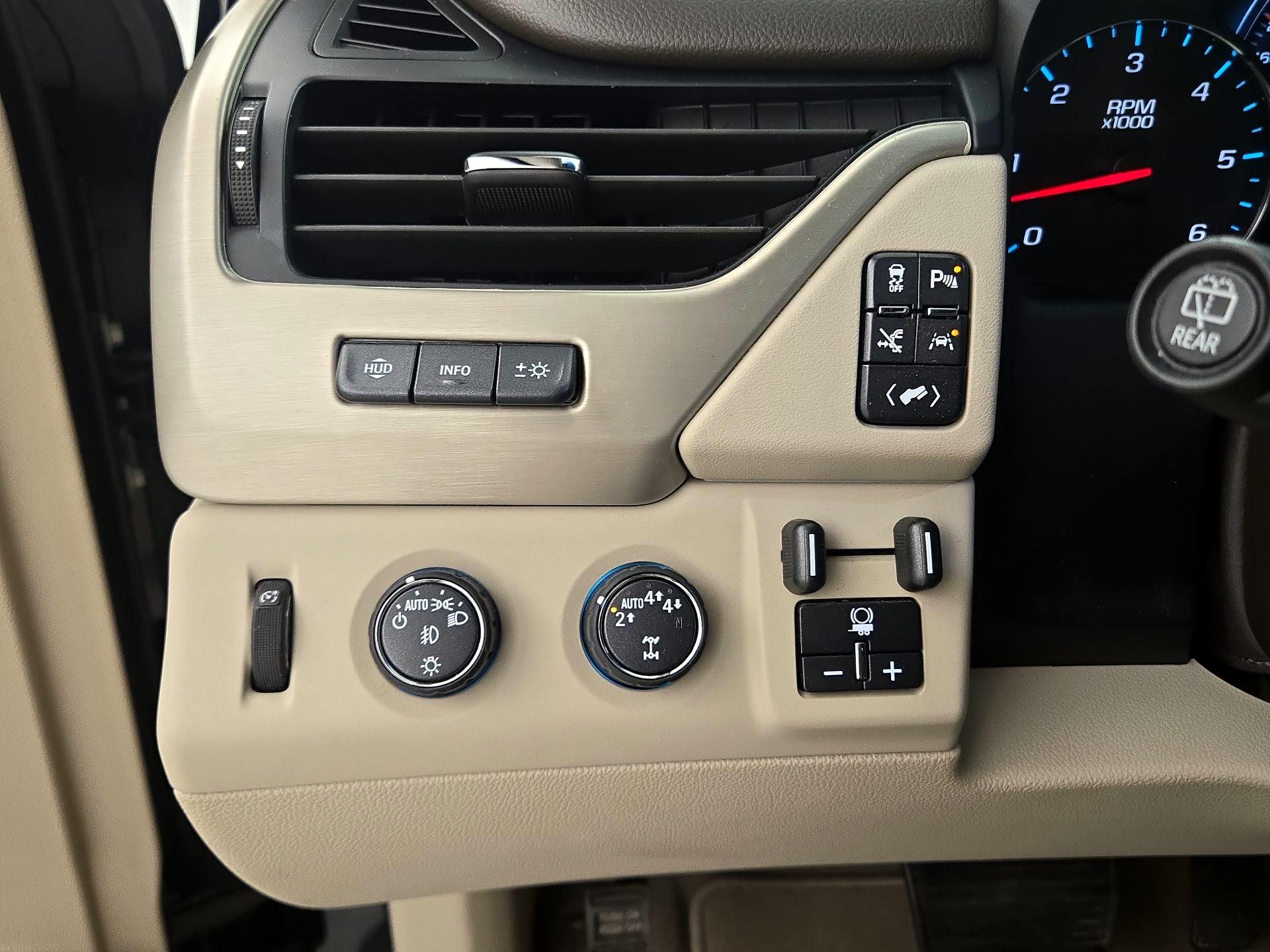 Thumbnail: 2020 GMC Yukon XL - 13