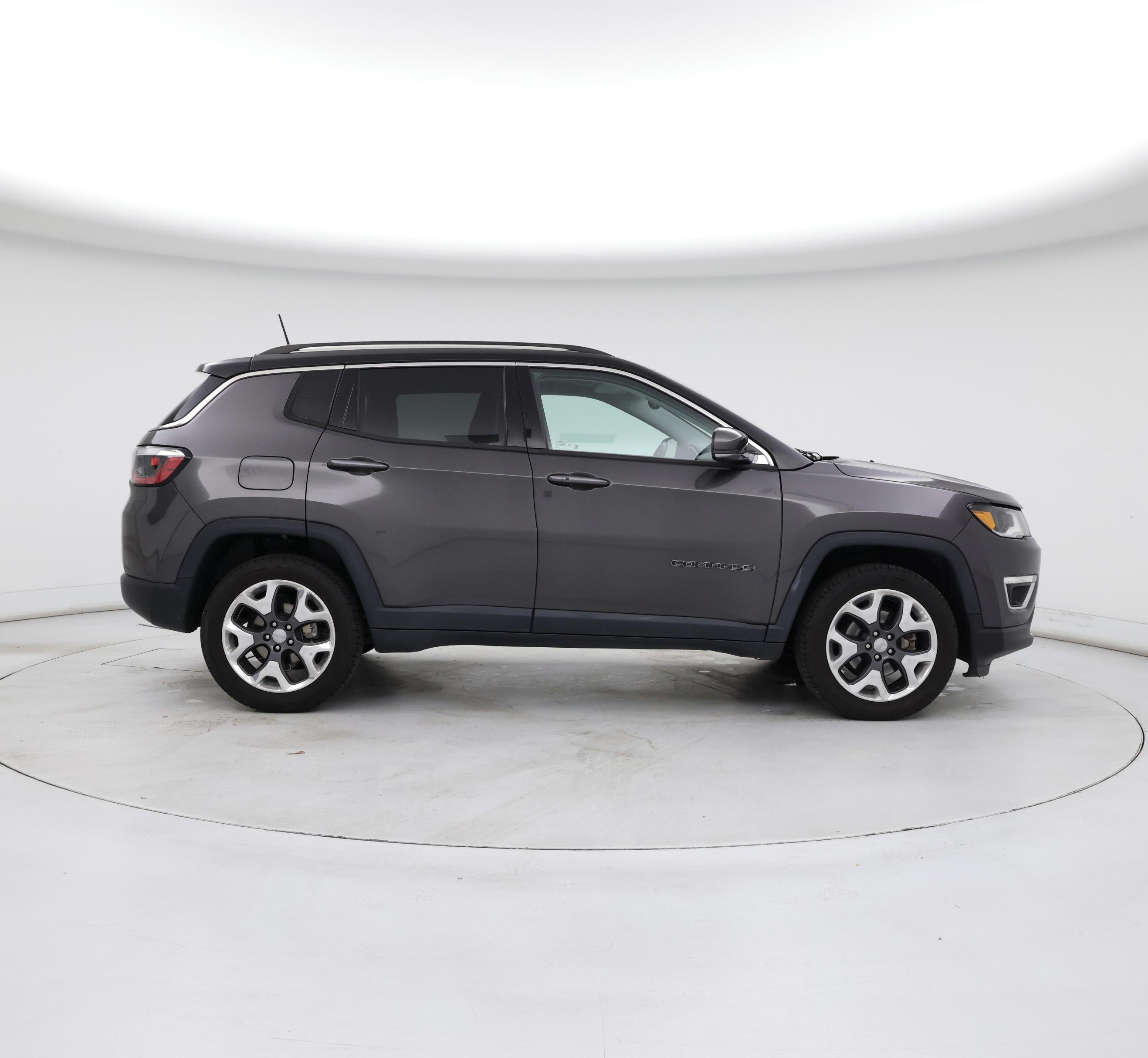 Thumbnail: 2017 Jeep Compass - 7