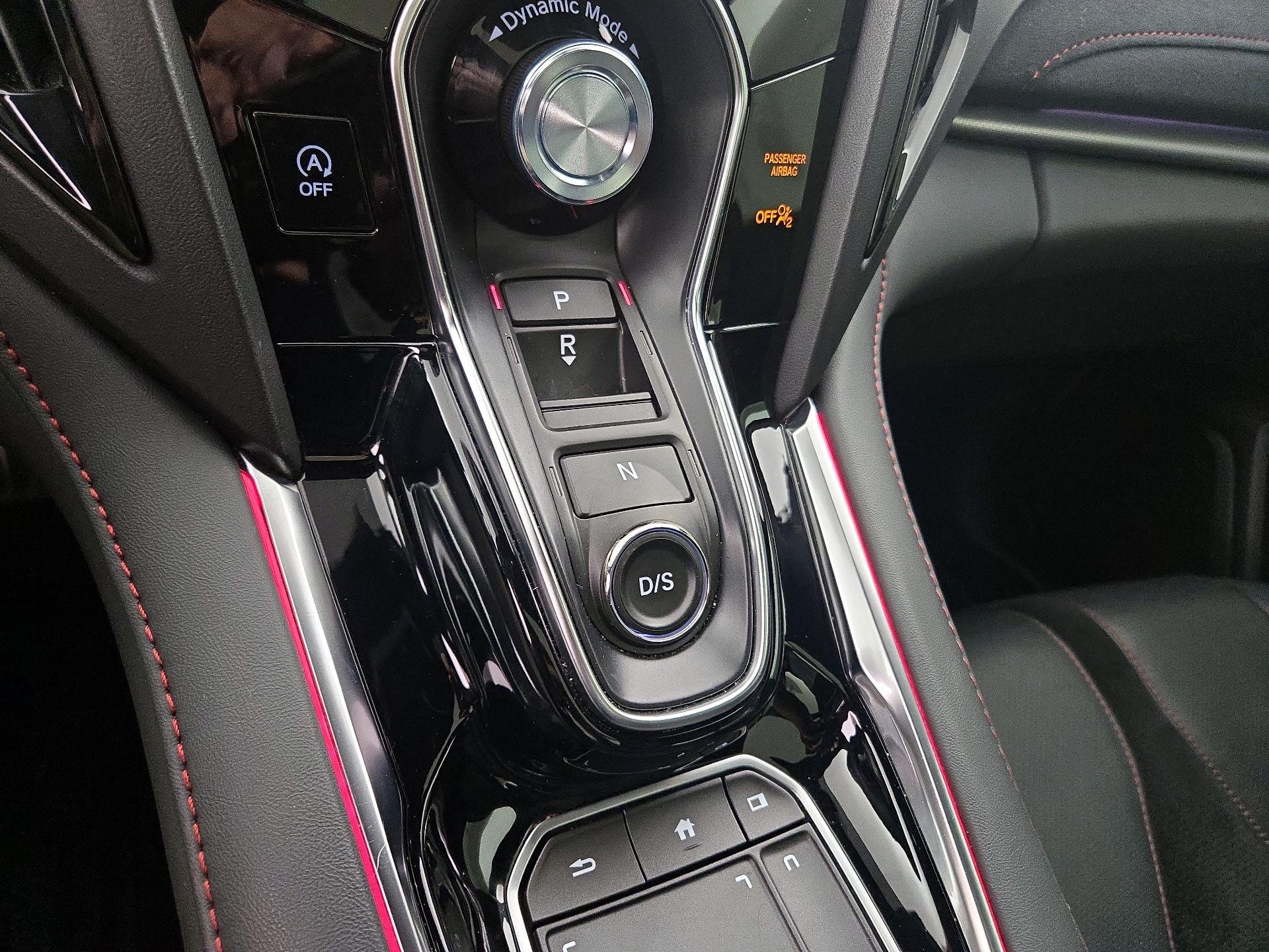 Thumbnail: 2022 Acura RDX - 18