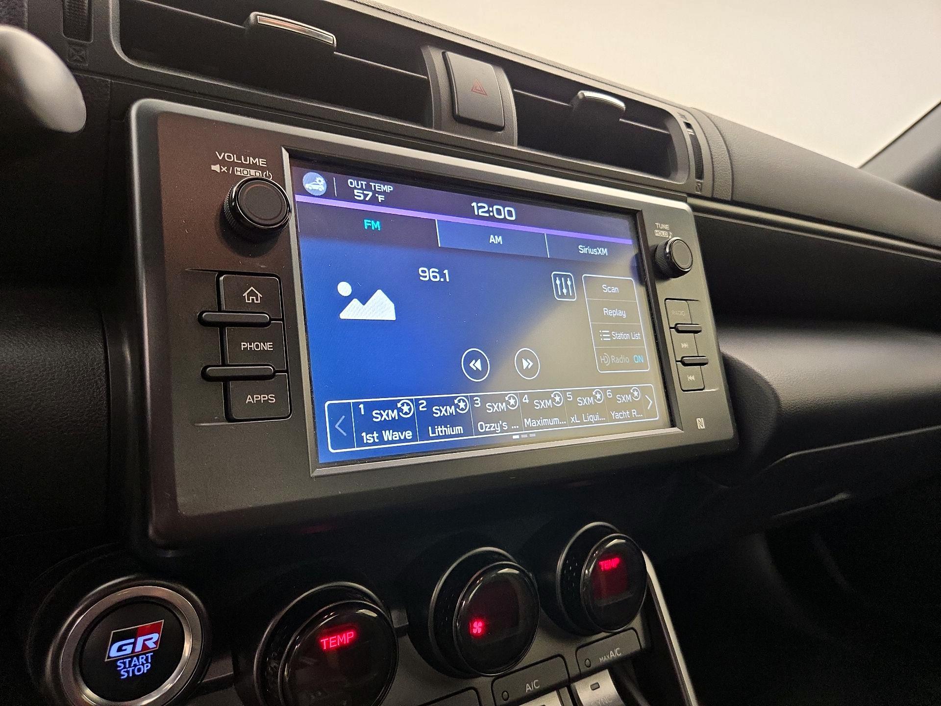 Thumbnail: 2025 Toyota GR86 - 15