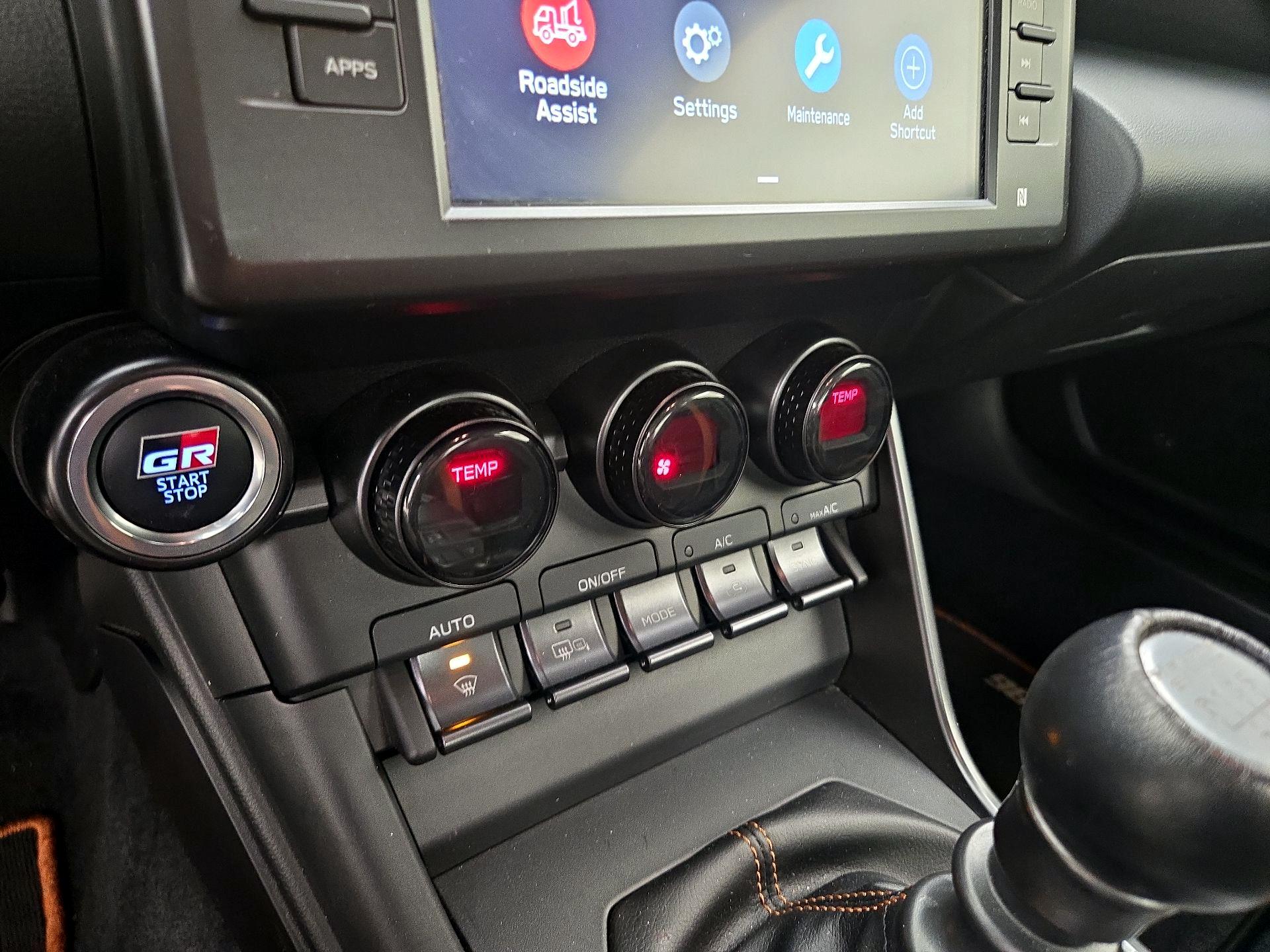 Thumbnail: 2025 Toyota GR86 - 16