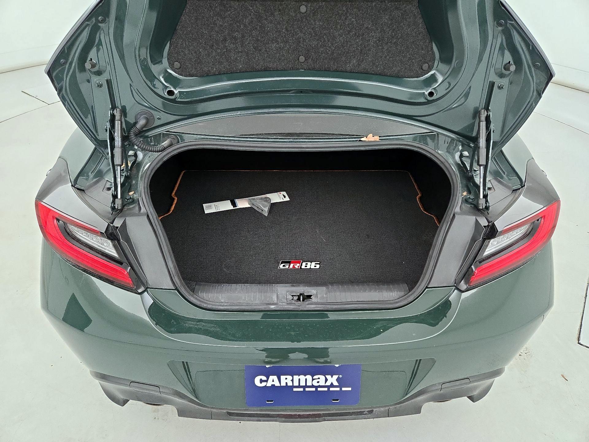 Thumbnail: 2025 Toyota GR86 - 20