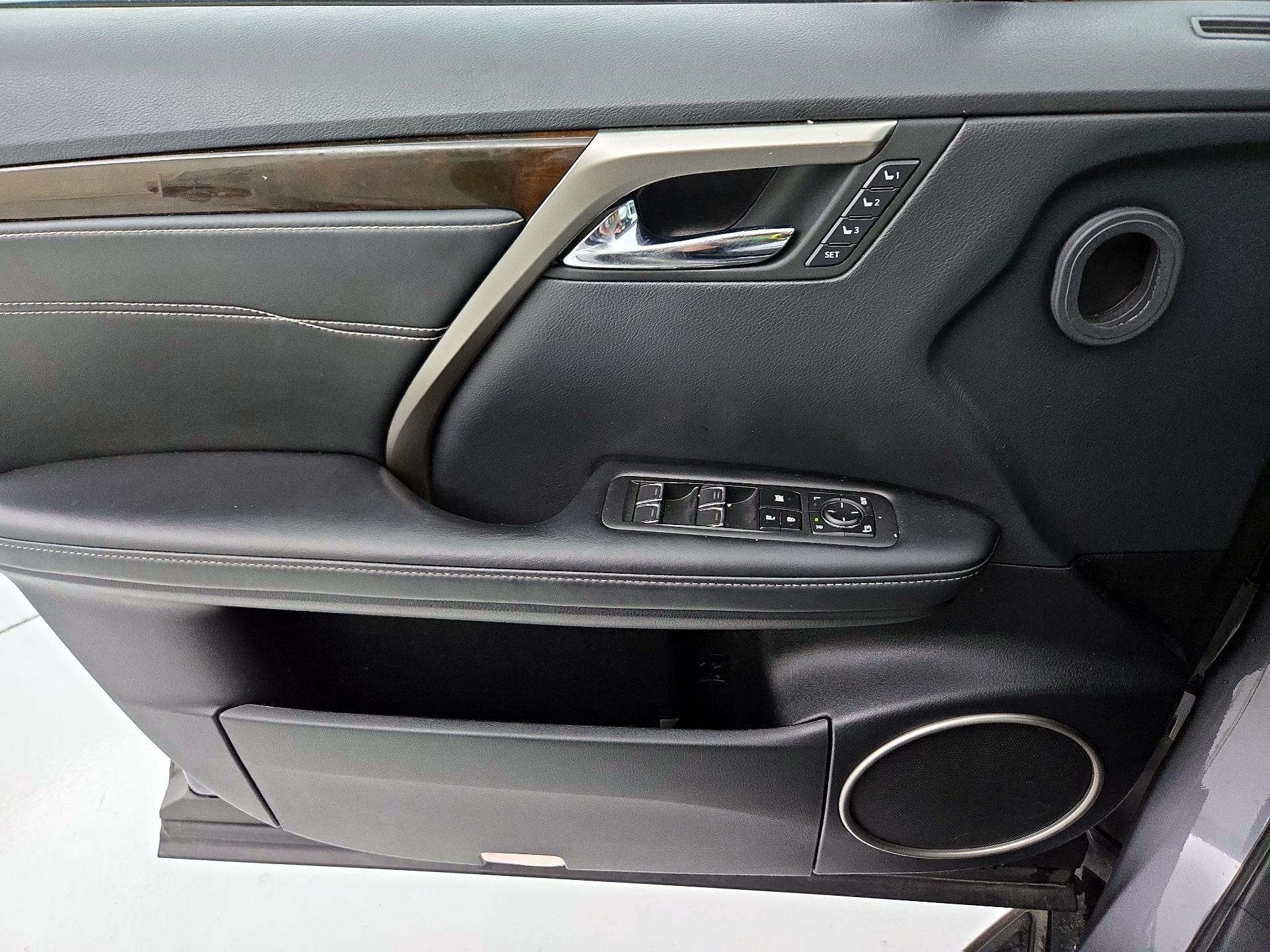 Thumbnail: 2019 Lexus RX - 12