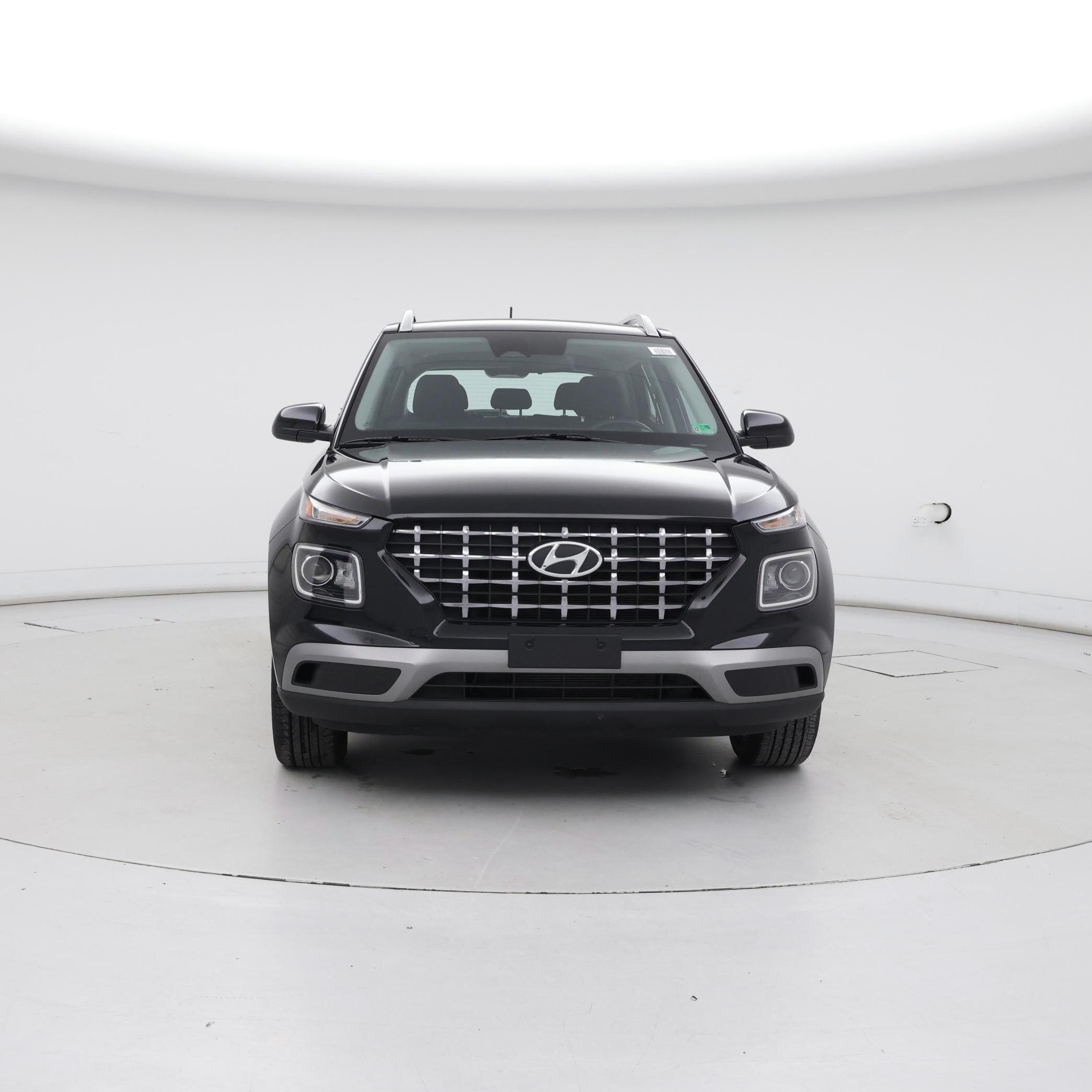 Thumbnail: 2023 Hyundai Venue - 5