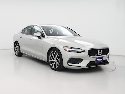 2020 Volvo S60 T6 Momentum