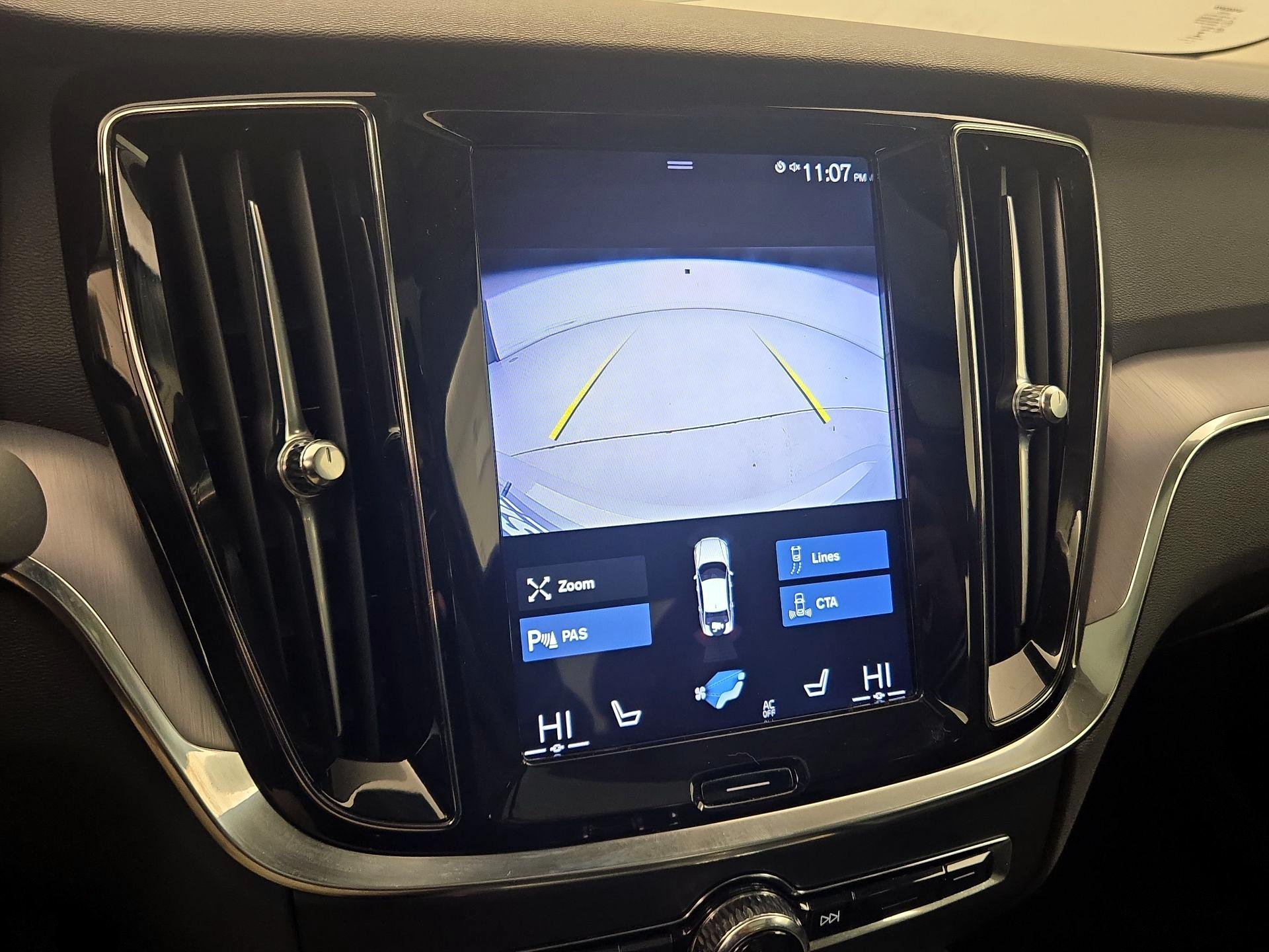 Thumbnail: 2020 Volvo S60 - 15