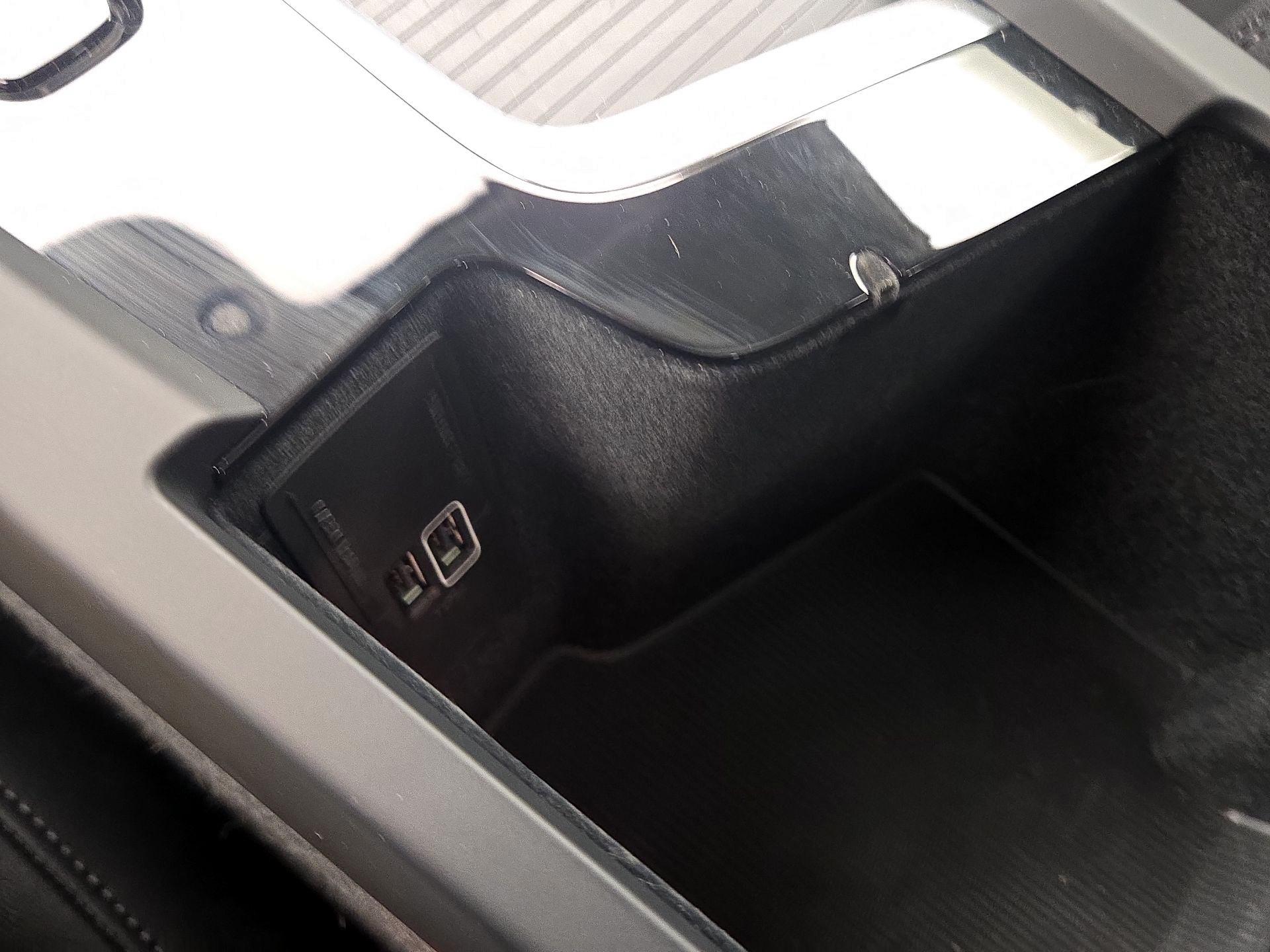 Thumbnail: 2020 Volvo S60 - 19