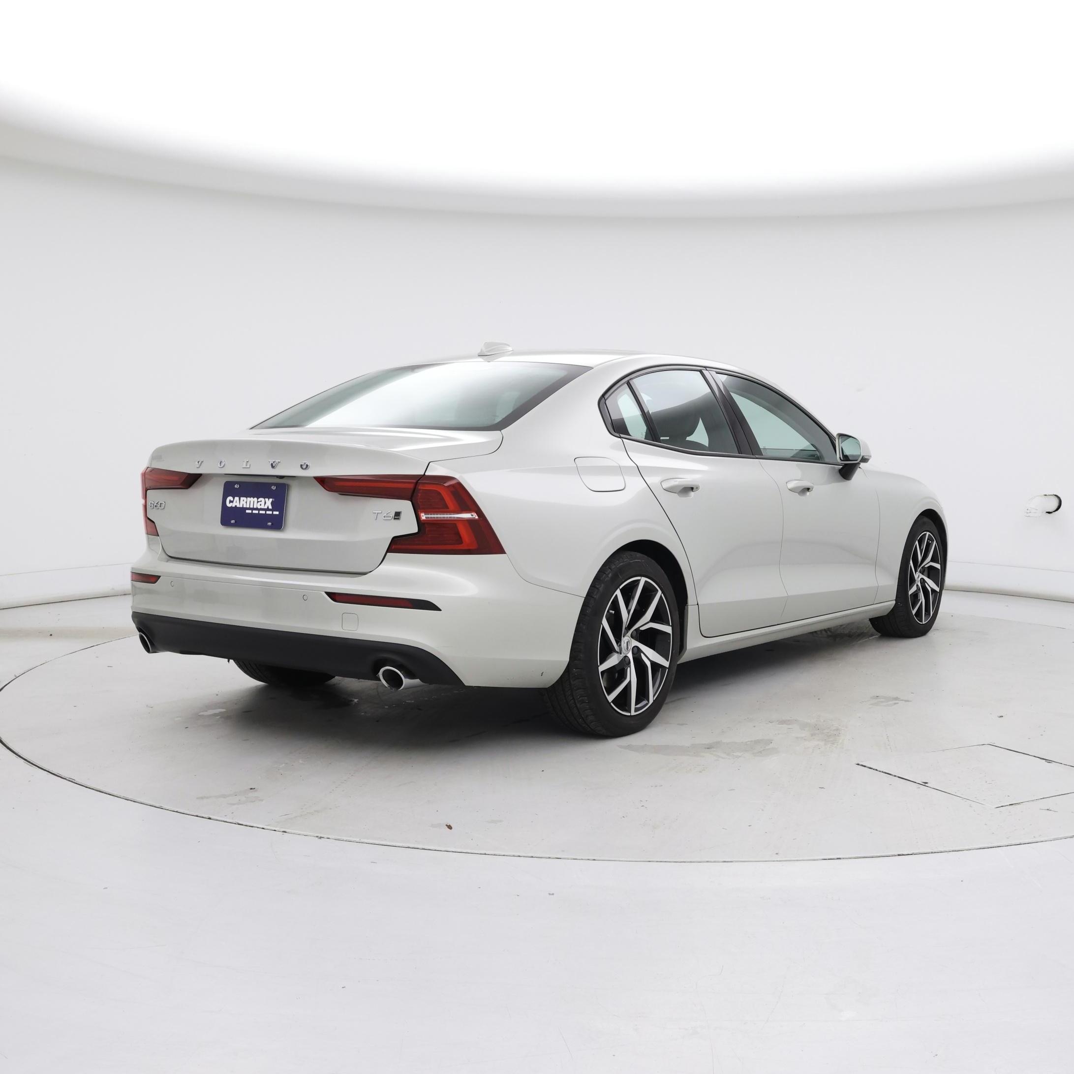 Thumbnail: 2020 Volvo S60 - 8