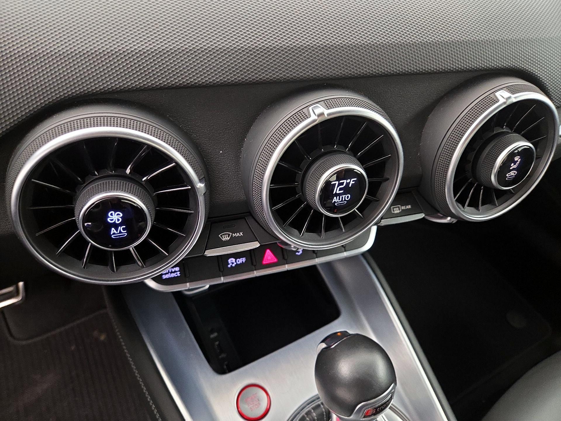 Thumbnail: 2016 Audi TTS - 17